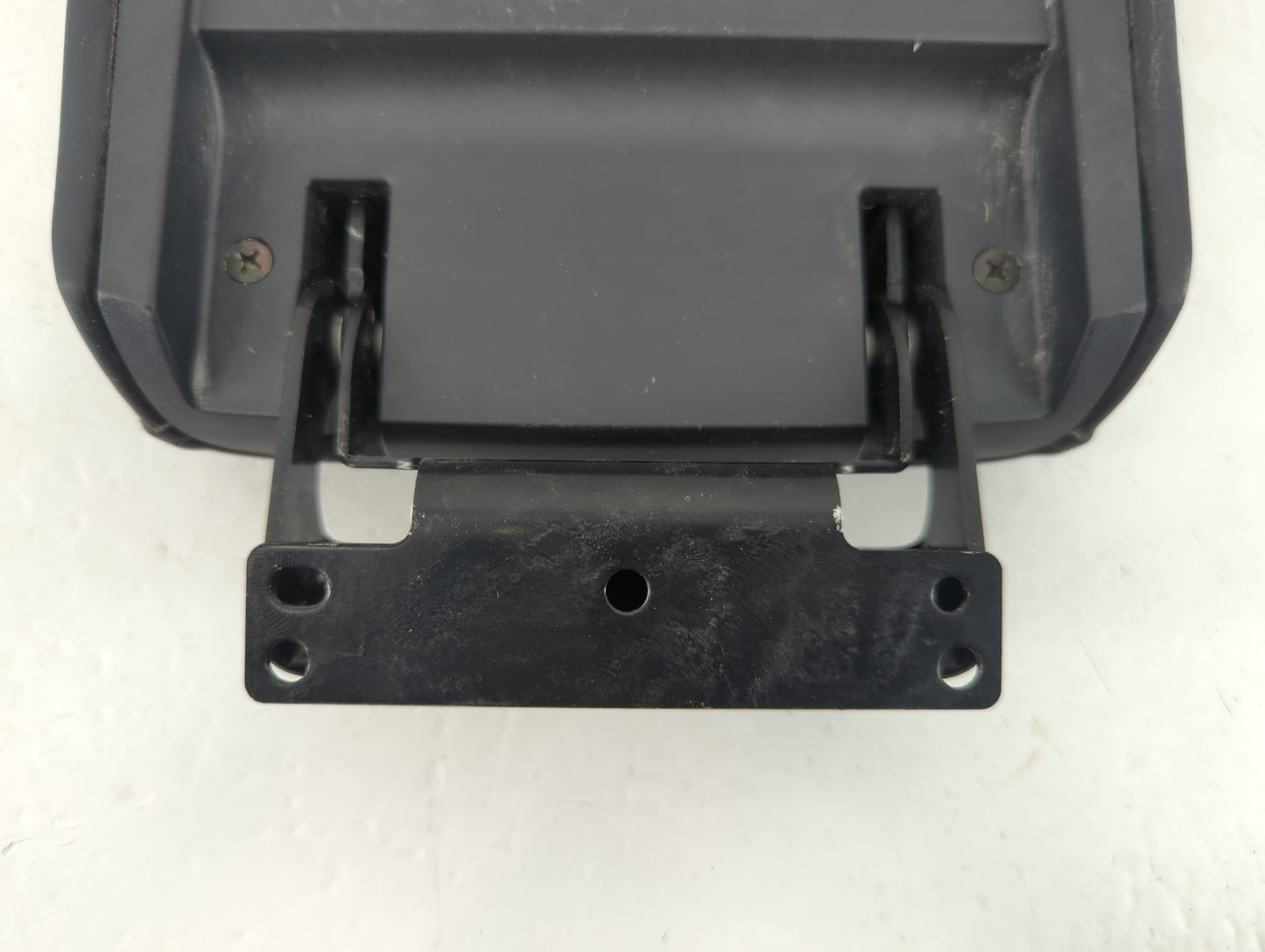 2016 Nissan Rogue Center Console Armrest Cover Lid P/N:160222 VG Fits OEM Used Auto Parts - Oemusedautoparts1.com