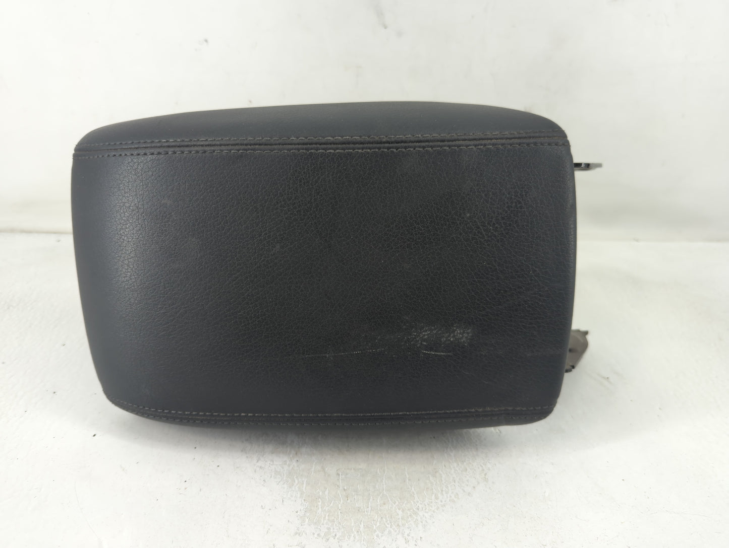 2010 Audi Q5 Center Console Armrest Cover Lid Fits OEM Used Auto Parts - Oemusedautoparts1.com