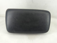 2020 Chrysler 300 Center Console Armrest Cover Lid P/N:072 20 Fits OEM Used Auto Parts - Oemusedautoparts1.com