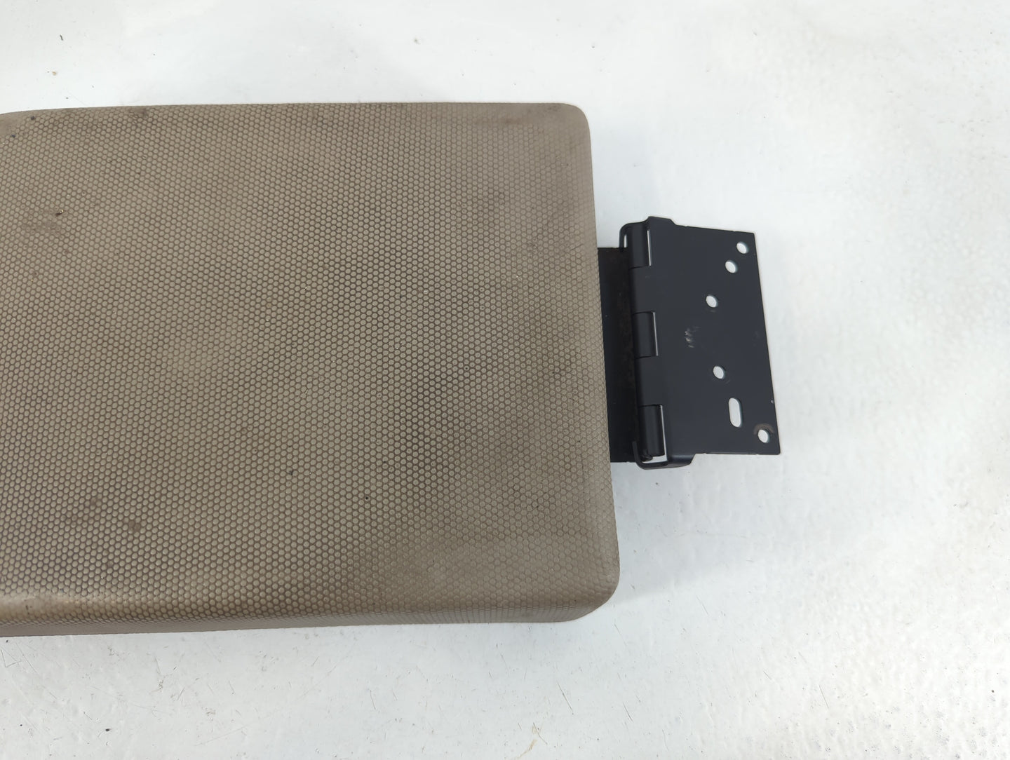 2008 Ford Escape Center Console Armrest Cover Lid P/N:KF3036A001 Fits OEM Used Auto Parts - Oemusedautoparts1.com