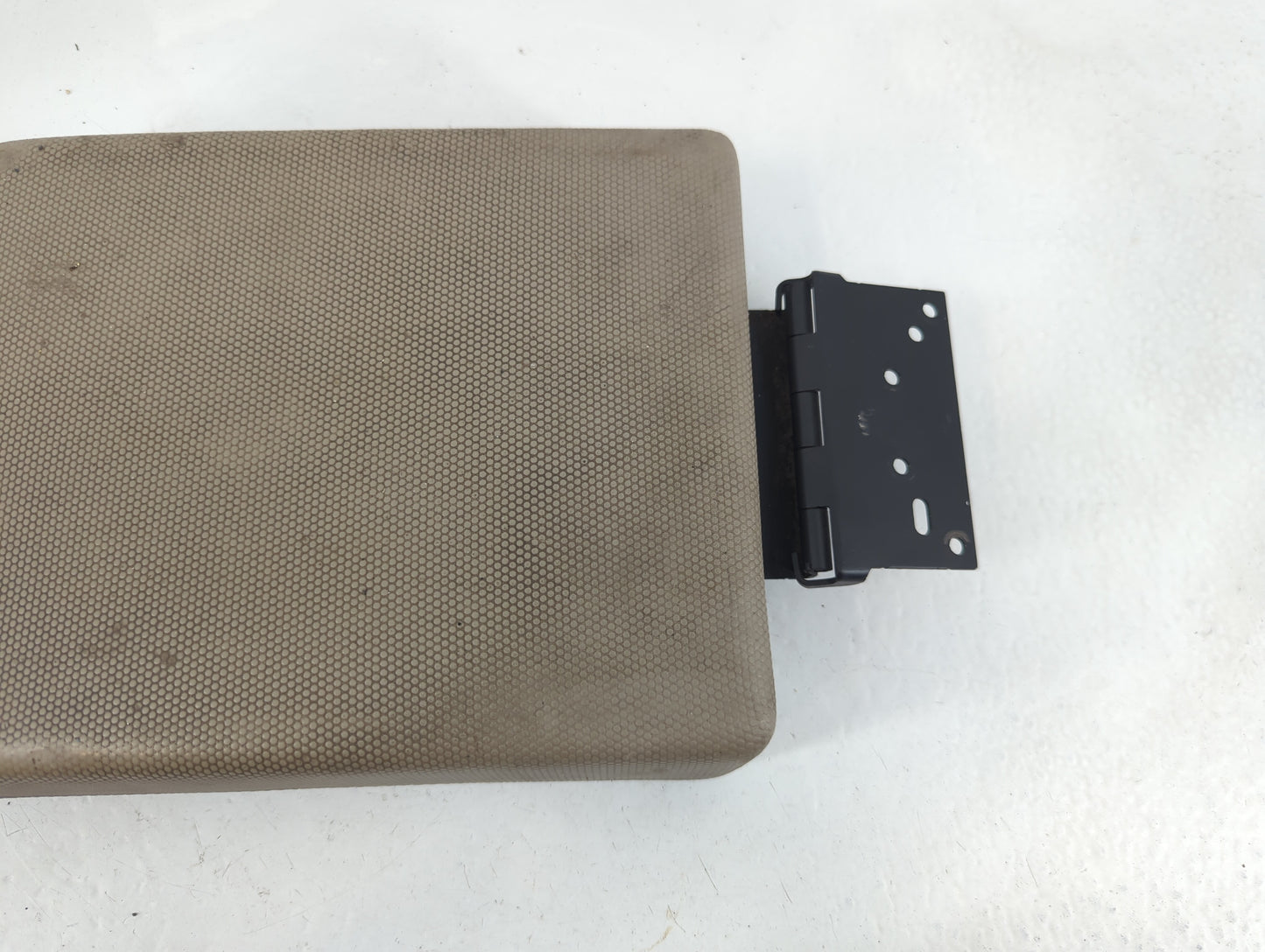 2008 Ford Escape Center Console Armrest Cover Lid P/N:KF3036A001 Fits OEM Used Auto Parts - Oemusedautoparts1.com