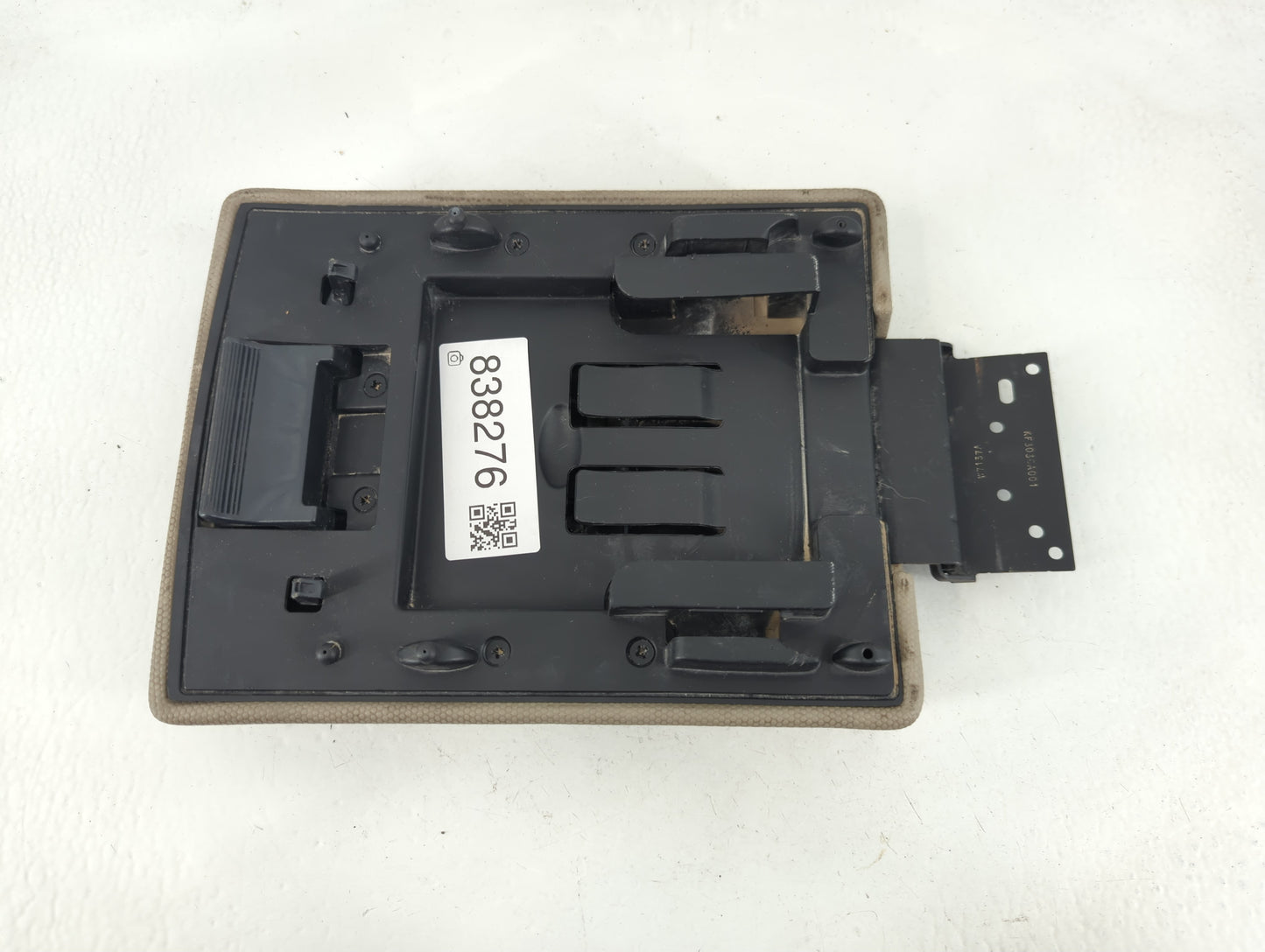 2008 Ford Escape Center Console Armrest Cover Lid P/N:KF3036A001 Fits OEM Used Auto Parts - Oemusedautoparts1.com