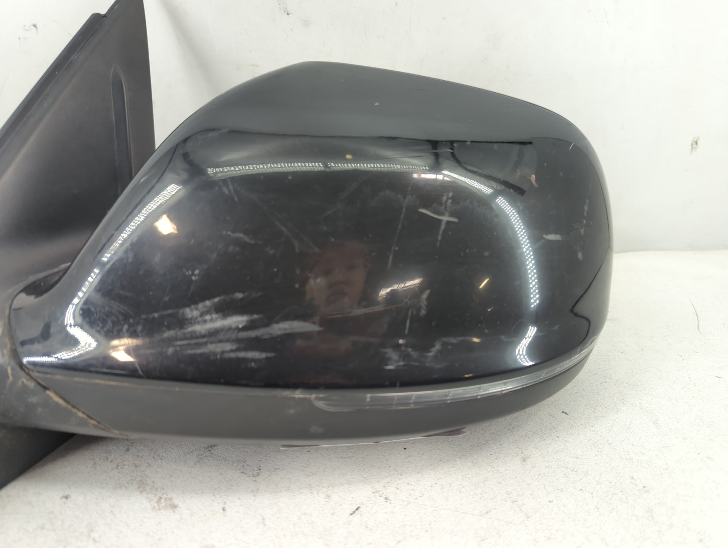2010 Audi Q5 Side Mirror Replacement Driver Left View Door Mirror P/N:8R1 857 409 E Fits OEM Used Auto Parts - Oemusedautoparts1.com