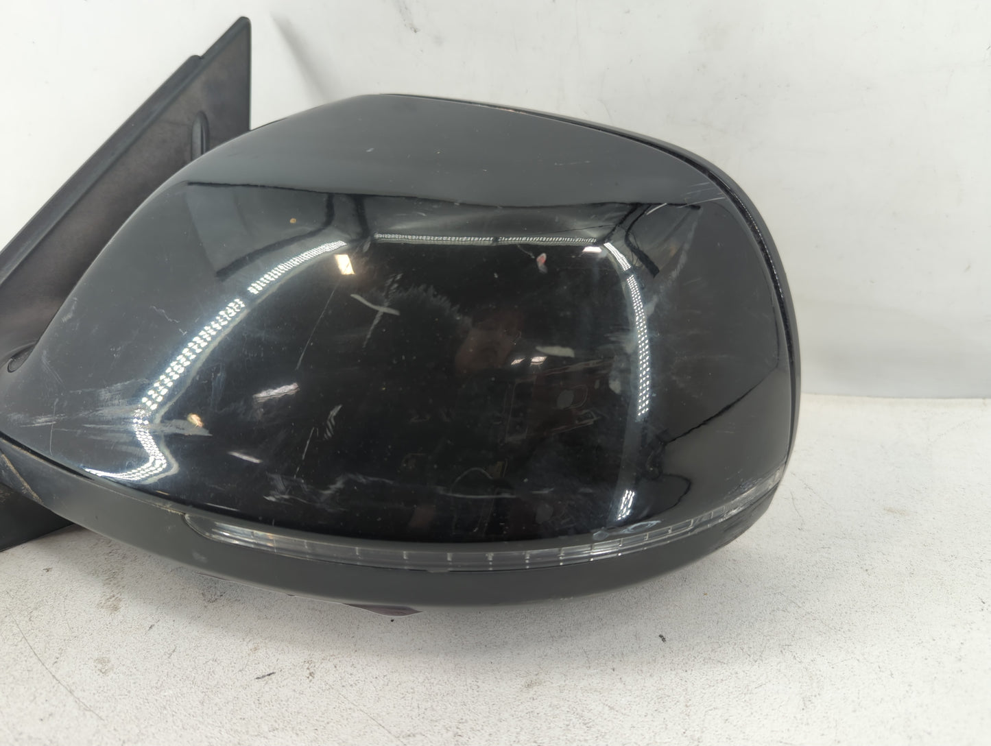 2010 Audi Q5 Side Mirror Replacement Driver Left View Door Mirror P/N:8R1 857 409 E Fits OEM Used Auto Parts - Oemusedautoparts1.com