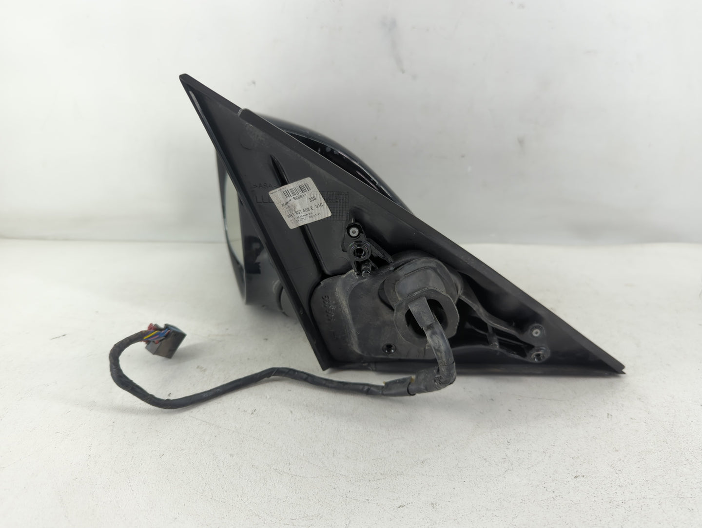 2010 Audi Q5 Side Mirror Replacement Driver Left View Door Mirror P/N:8R1 857 409 E Fits OEM Used Auto Parts - Oemusedautoparts1.com