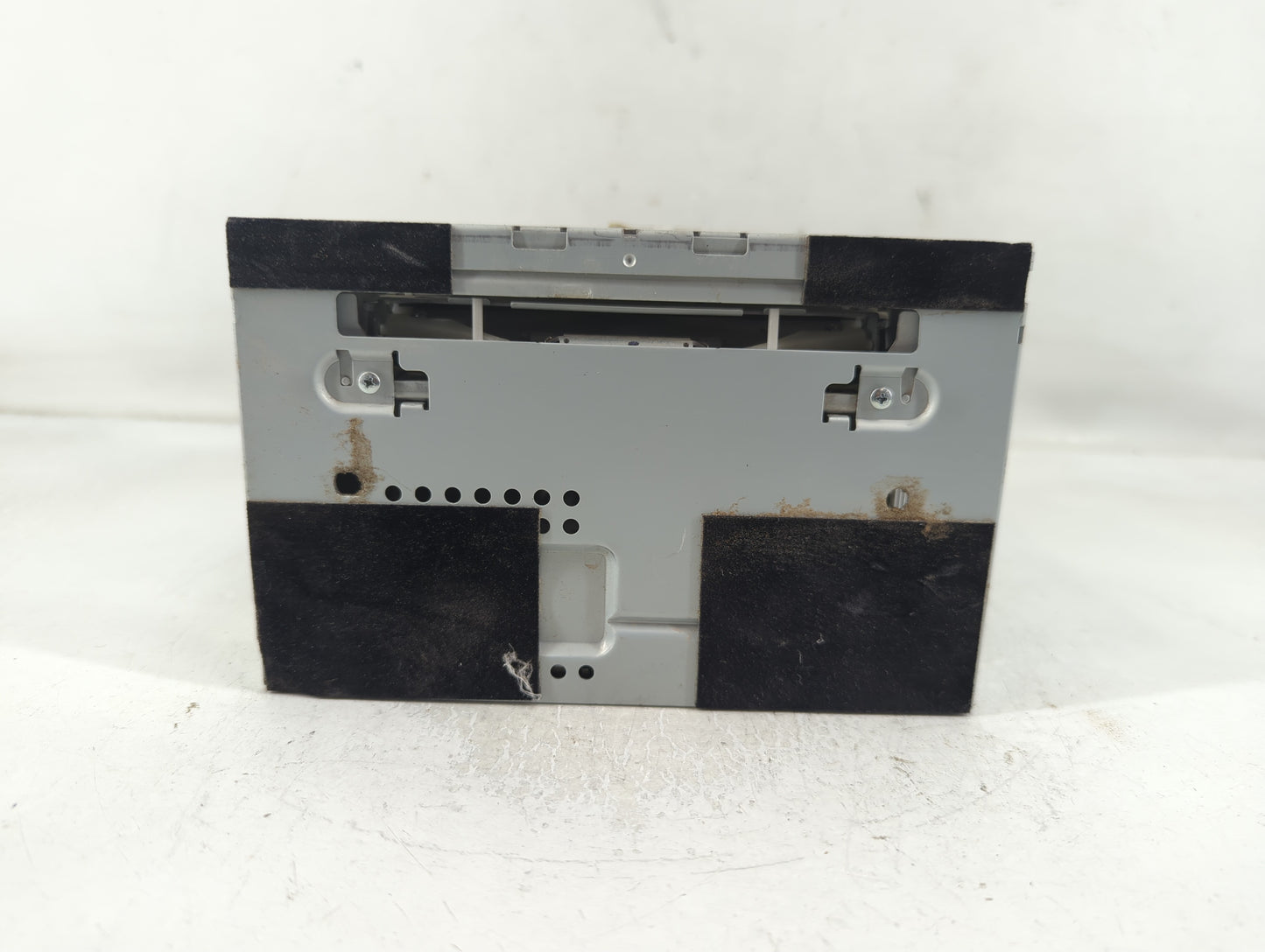2010-2011 Ford Focus Radio AM FM Cd Player Receiver Replacement P/N:9S4T-19C157-AH Fits Fits 2010 2011 OEM Used Auto Parts - Oemusedautoparts1.com