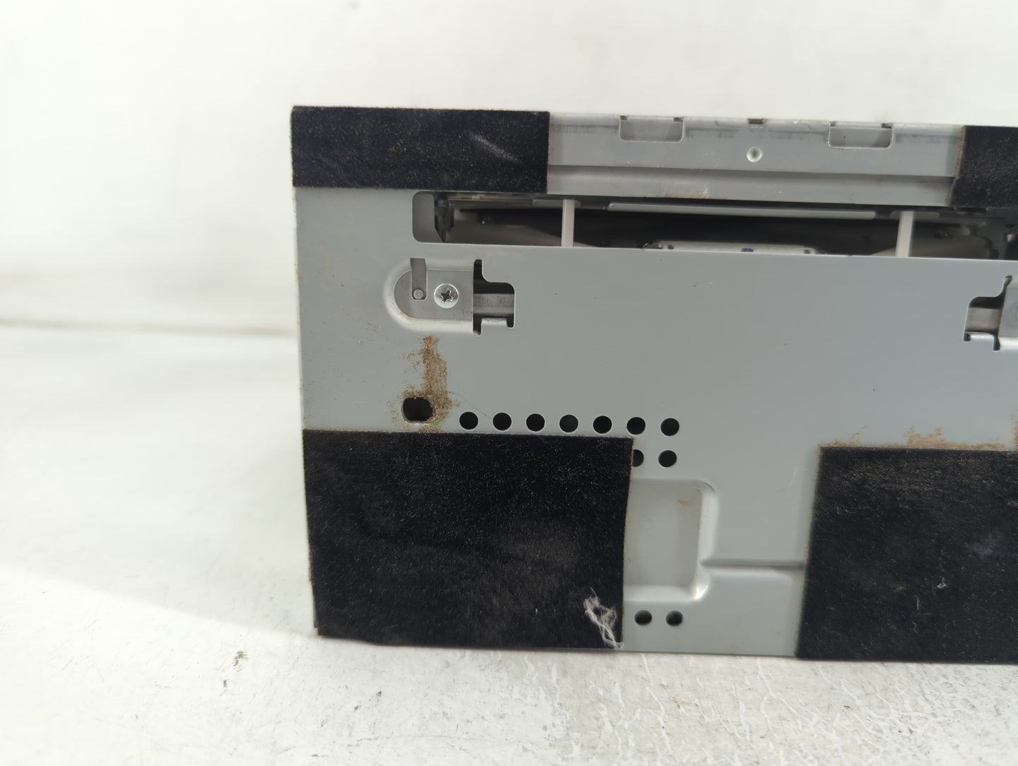 2010-2011 Ford Focus Radio AM FM Cd Player Receiver Replacement P/N:9S4T-19C157-AH Fits Fits 2010 2011 OEM Used Auto Parts - Oemusedautoparts1.com