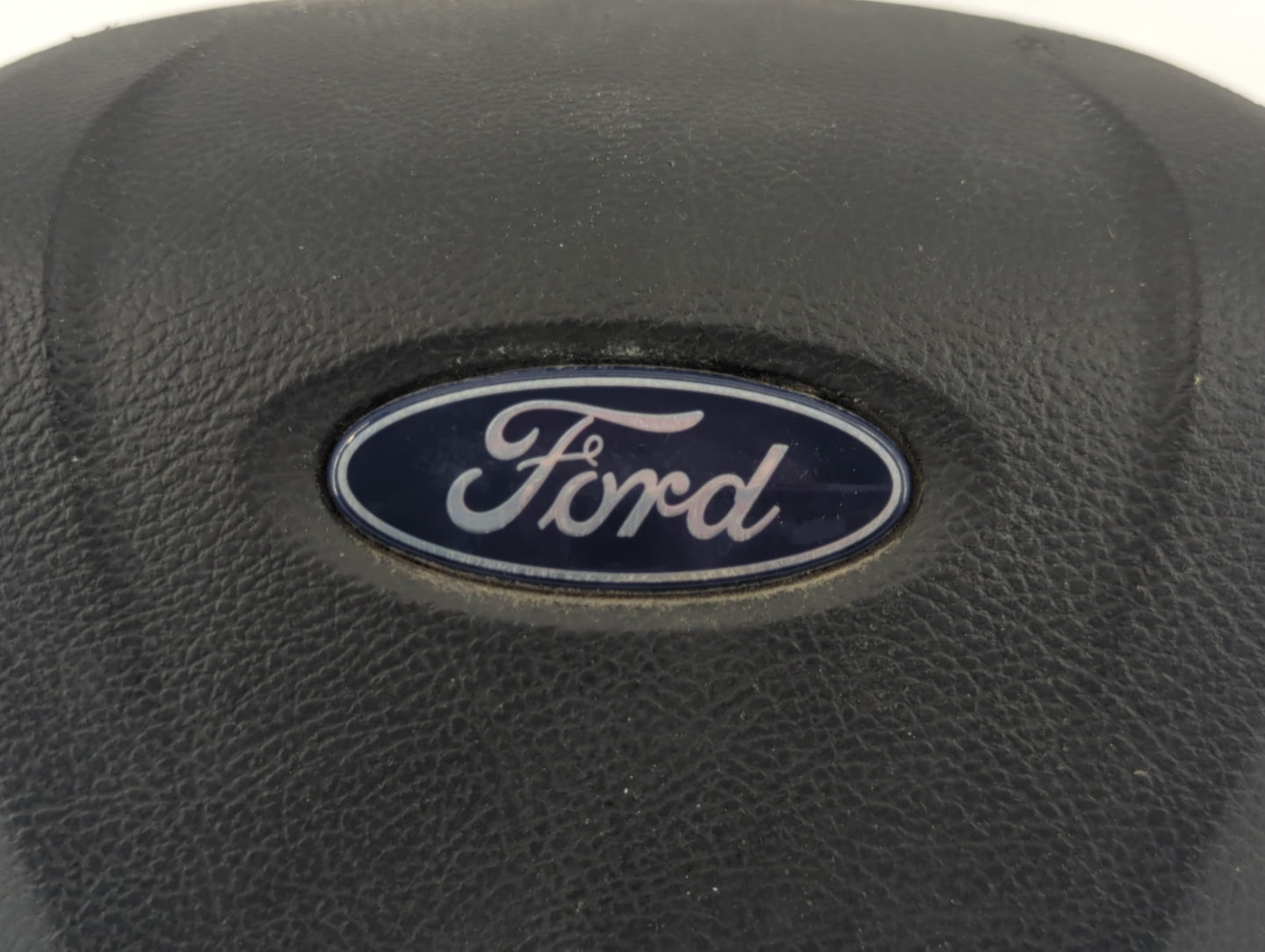 2016-2018 Ford Edge Air Bag Driver Left Steering Wheel Mounted P/N:GT43-R043B13FD Fits Fits 2016 2017 2018 OEM Used Auto Parts - Oemusedautoparts1.com