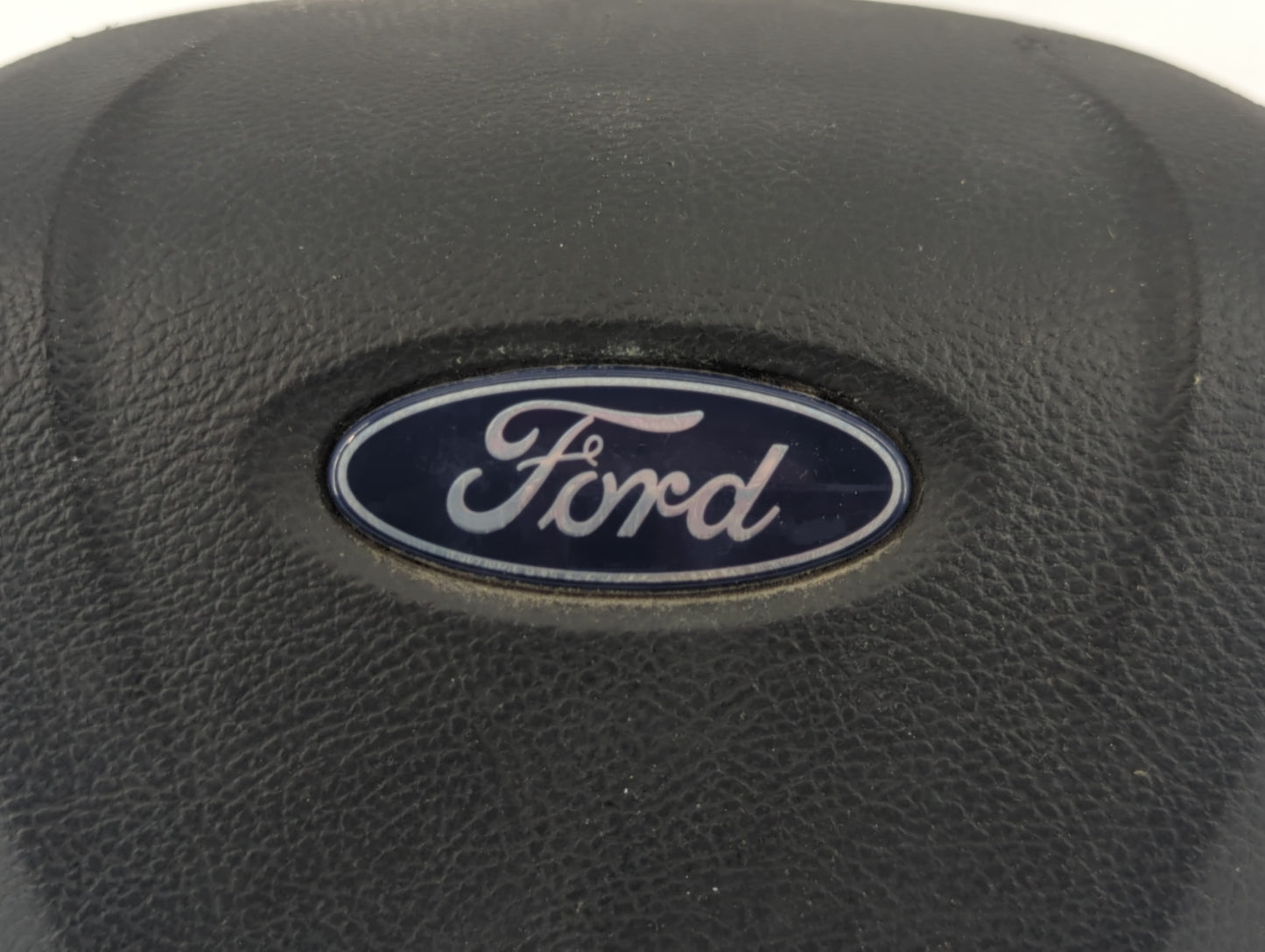 2016-2018 Ford Edge Air Bag Driver Left Steering Wheel Mounted P/N:GT43-R043B13FD Fits Fits 2016 2017 2018 OEM Used Auto Parts - Oemusedautoparts1.com
