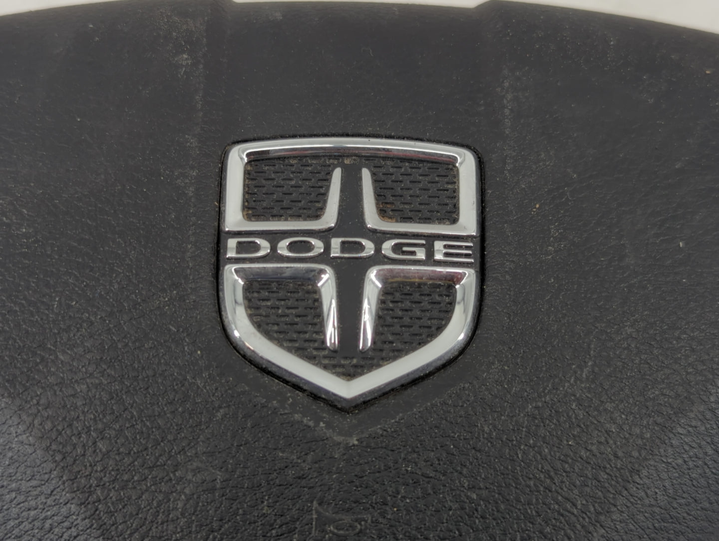 2015 Dodge Caravan Air Bag Driver Left Steering Wheel Mounted P/N:4JE 51L 3K Fits Fits 2012 OEM Used Auto Parts - Oemusedautoparts1.com