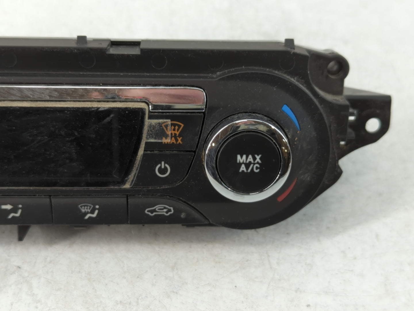2013-2016 Ford Escape Climate Control Module Temperature AC/Heater Replacement P/N:CJ5T-18C612-AE Fits Fits 2013 2014 2015 2016 OEM Used Auto Parts - Oemusedautoparts1.com