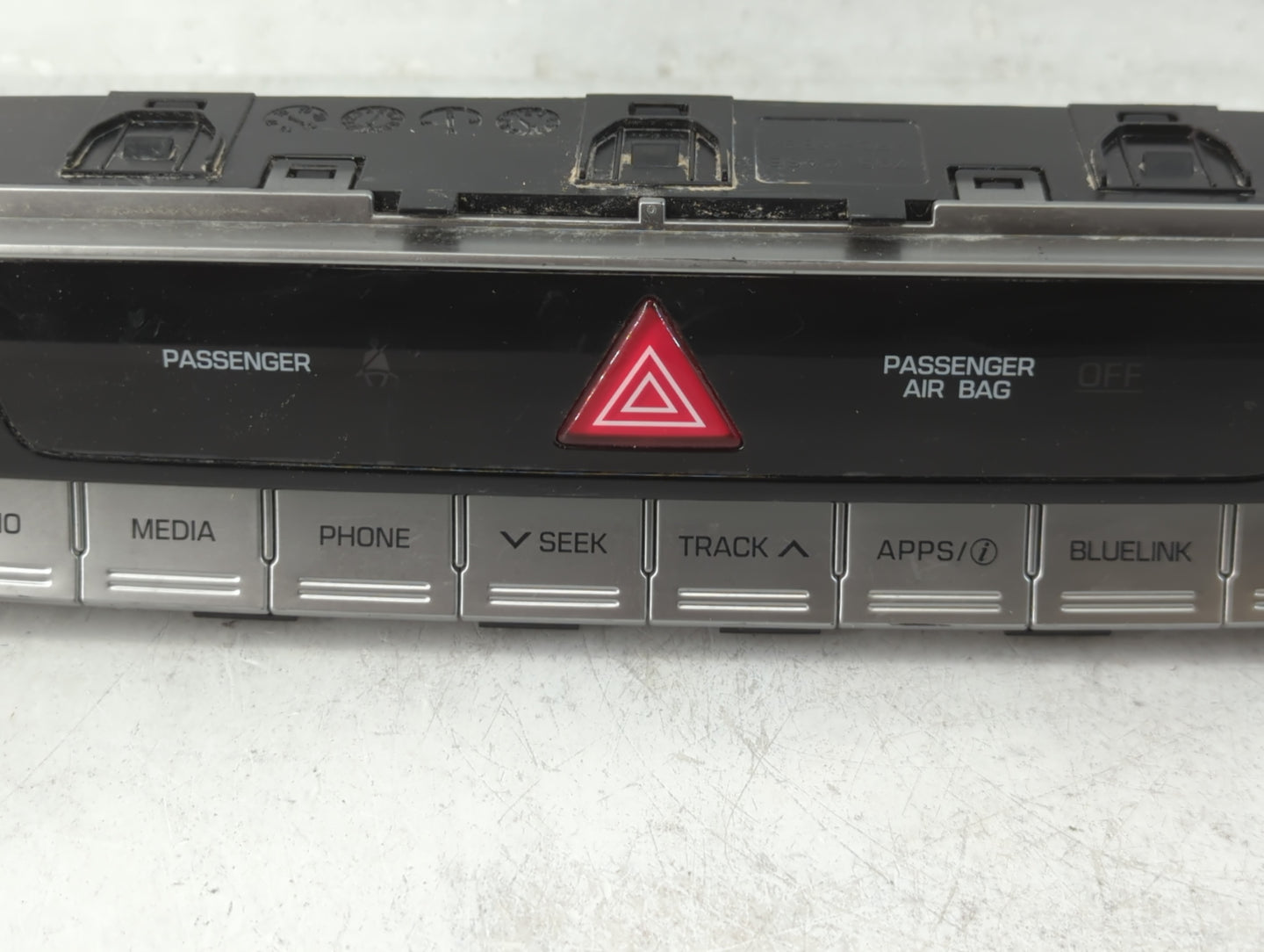 2018-2019 Hyundai Sonata Climate Control Module Temperature AC/Heater Replacement P/N:94510-C2AA0 Fits Fits 2018 2019 OEM Used Auto Parts - Oemusedautoparts1.com