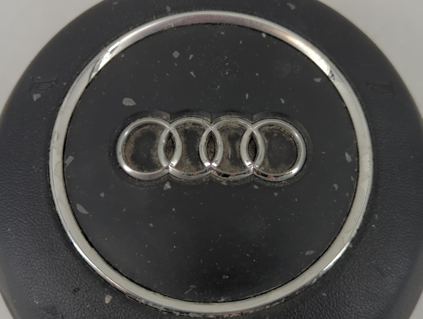 2015-2016 Audi A3 Air Bag Driver Left Steering Wheel Mounted P/N:8V0 880 201 BF Fits Fits 2015 2016 2017 2018 OEM Used Auto Parts - Oemusedautoparts1.com