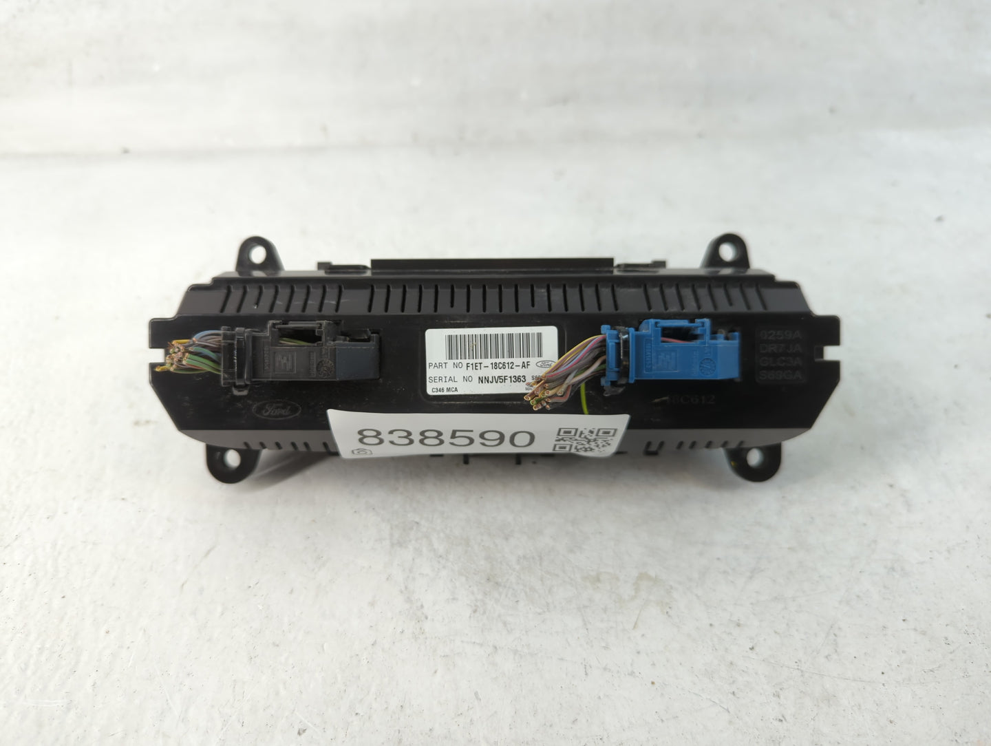 2015-2018 Ford Focus Climate Control Module Temperature AC/Heater Replacement P/N:F1ET-18C612-AF Fits Fits 2015 2016 2017 2018 OEM Used Auto Parts - Oemusedautoparts1.com