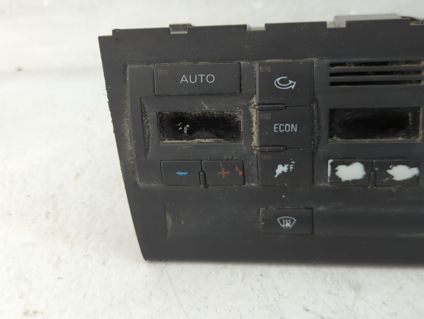 2005-2009 Audi A4 Climate Control Module Temperature AC/Heater Replacement P/N:8E0 820 043 BL Fits Fits 2005 2006 2007 2008 2009 OEM Used Auto Parts - Oemusedautoparts1.com