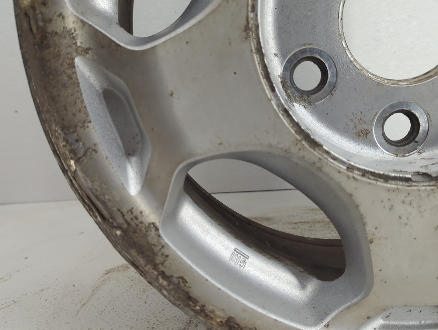 2003-2007 Chevrolet Silverado 1500 Oem Wheel Rim - Oemusedautoparts1.com