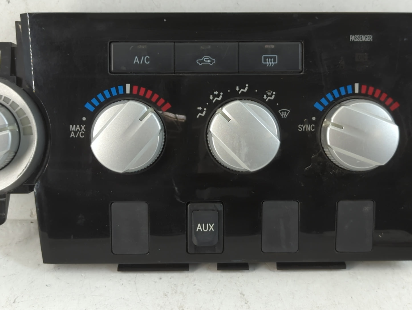 2008-2009 Toyota Tundra Climate Control Module Temperature AC/Heater Replacement Fits Fits 2008 2009 OEM Used Auto Parts - Oemusedautoparts1.com