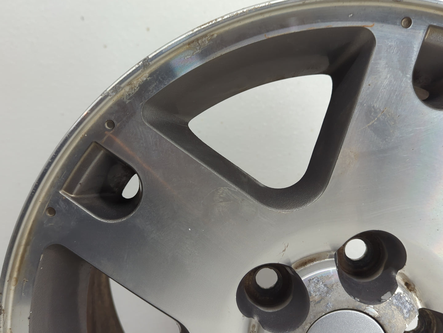 2001-2007 Ford Escape Oem Wheel Rim - Oemusedautoparts1.com