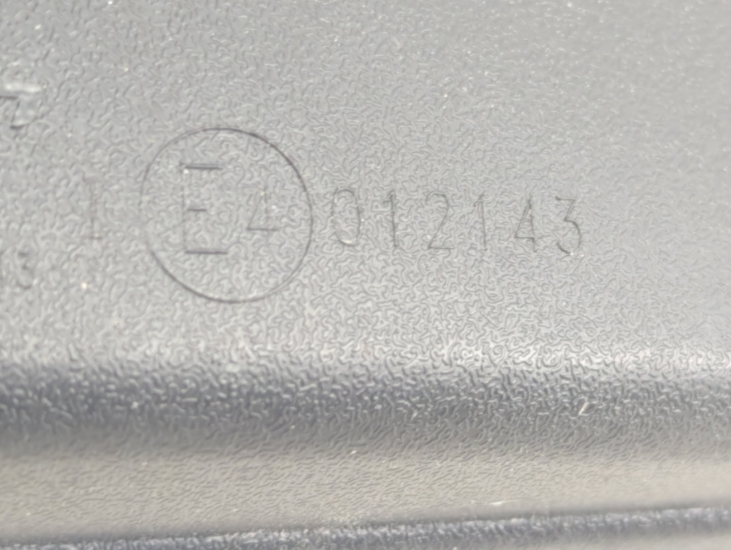 2010-2021 Kia Soul Interior Rear View Mirror Replacement OEM P/N:IE4012143 Fits OEM Used Auto Parts - Oemusedautoparts1.com