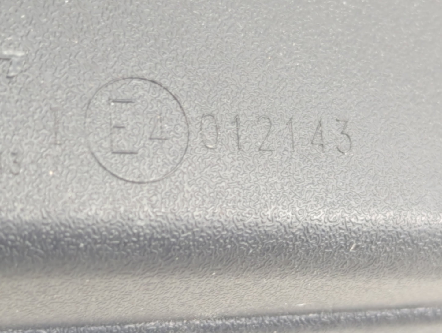 2010-2021 Kia Soul Interior Rear View Mirror Replacement OEM P/N:IE4012143 Fits OEM Used Auto Parts - Oemusedautoparts1.com