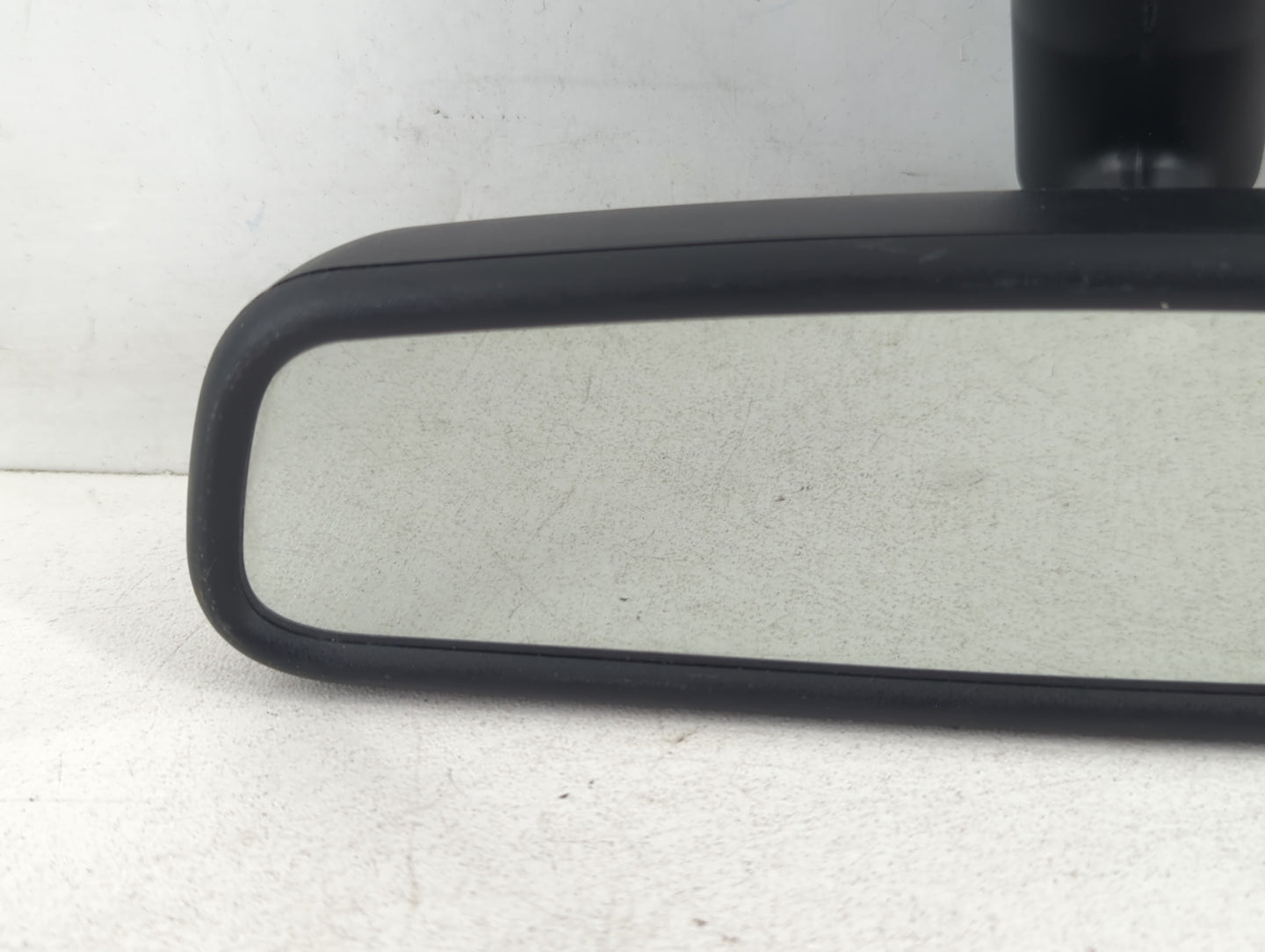 2011-2013 Volvo S60 Interior Rear View Mirror Replacement OEM P/N:E11015891 E11025891 Fits Fits 2011 2012 2013 OEM Used Auto Parts - Oemusedautoparts1.com