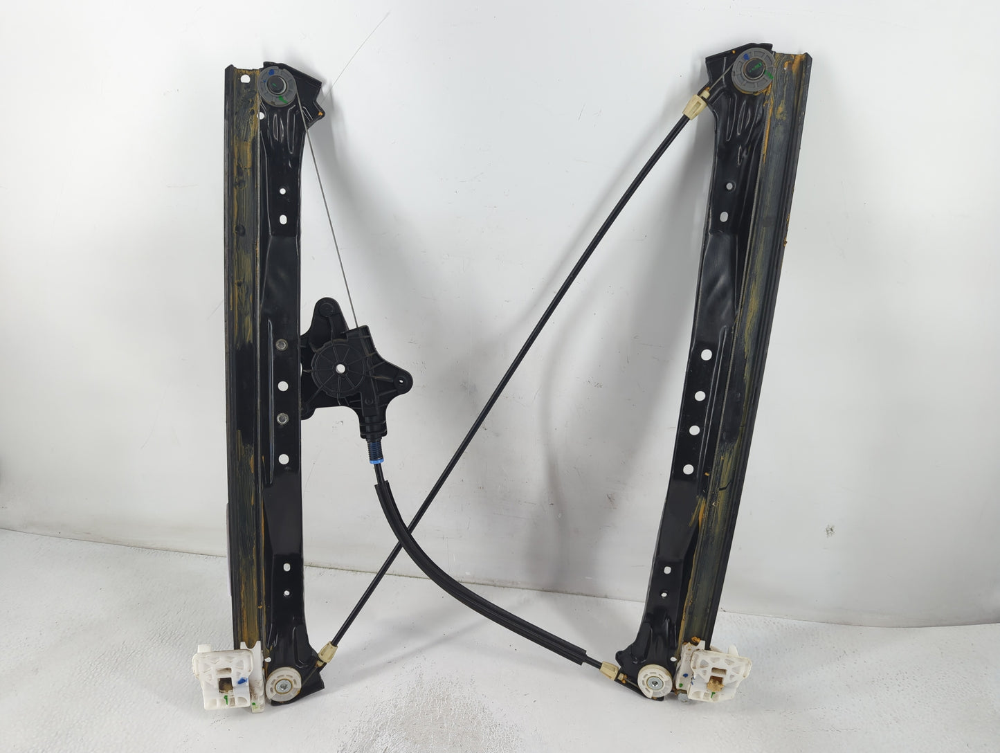 2008-2016 Chrysler Town & Country Window Regulator Passenger Front - Oemusedautoparts1.com