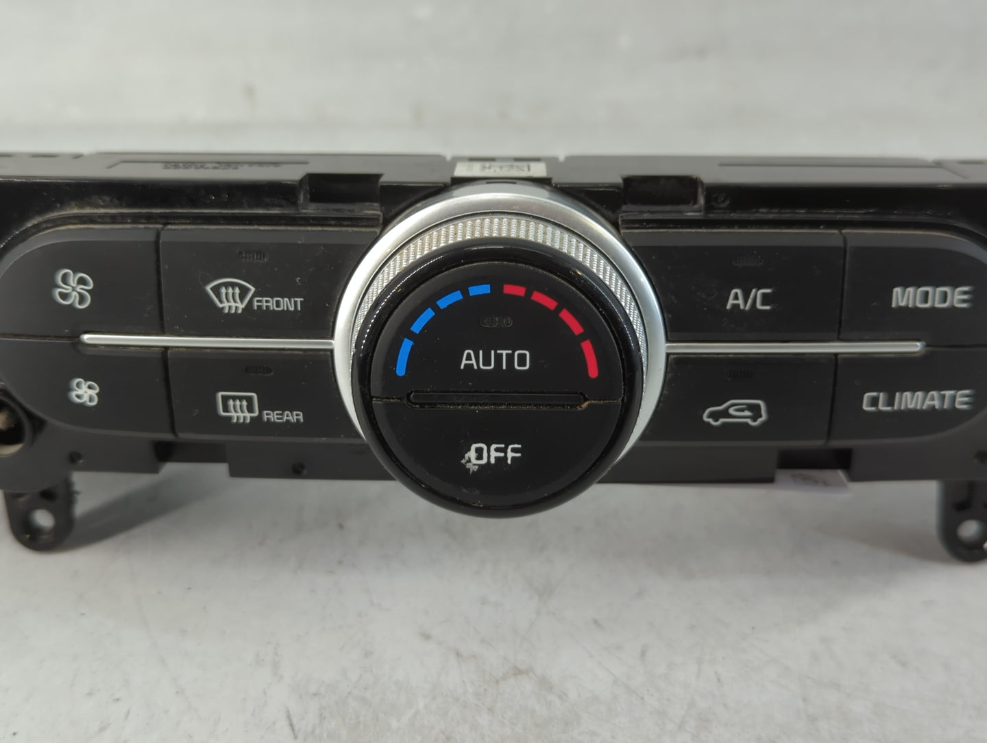 2017-2019 Kia Soul Climate Control Module Temperature AC/Heater Replacement P/N:97250-B2GQ1CA Fits Fits 2017 2018 2019 OEM Used Auto Parts - Oemusedautoparts1.com