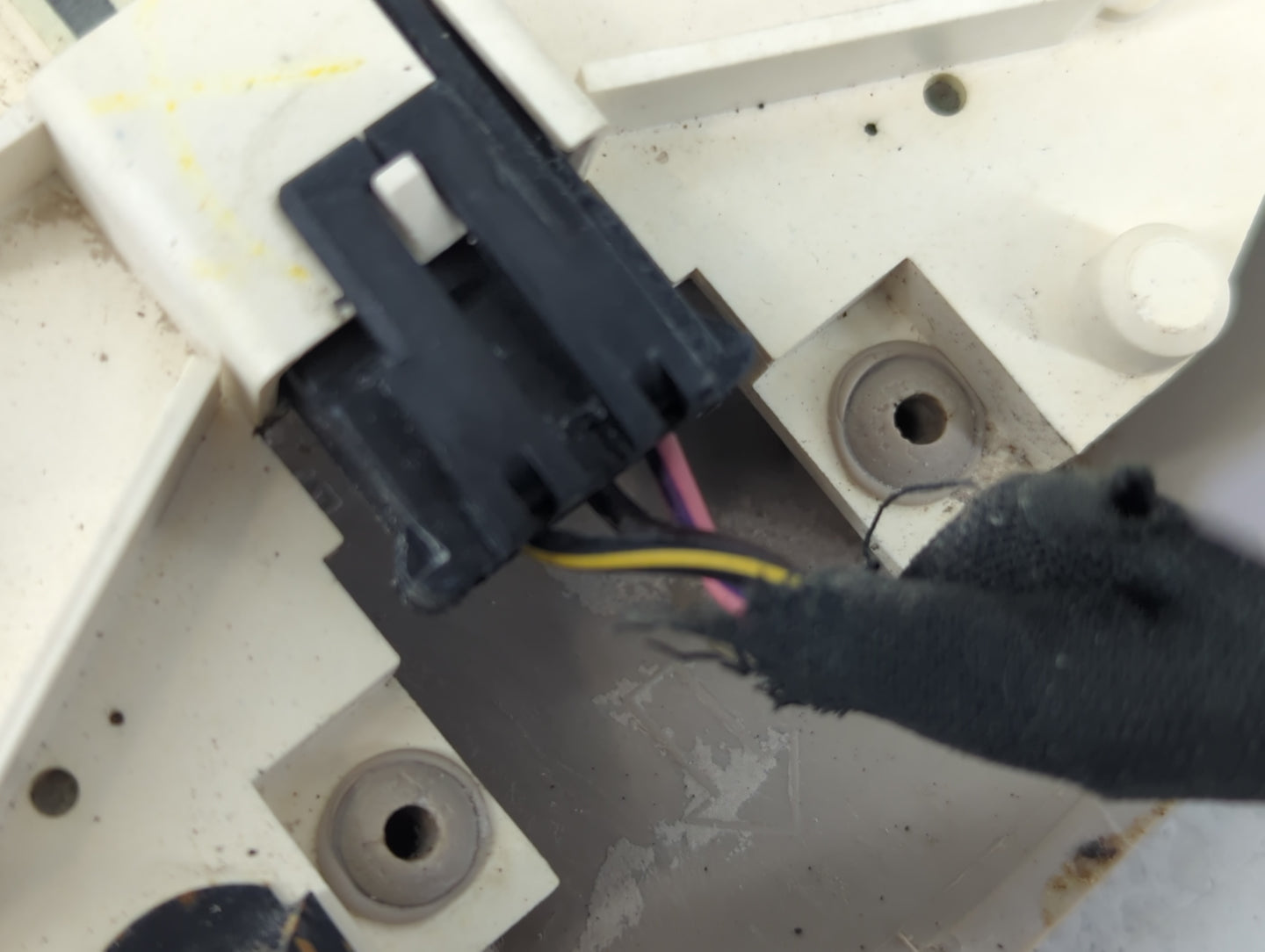1999 Chrysler Voyager Overhead Roof Console - Oemusedautoparts1.com