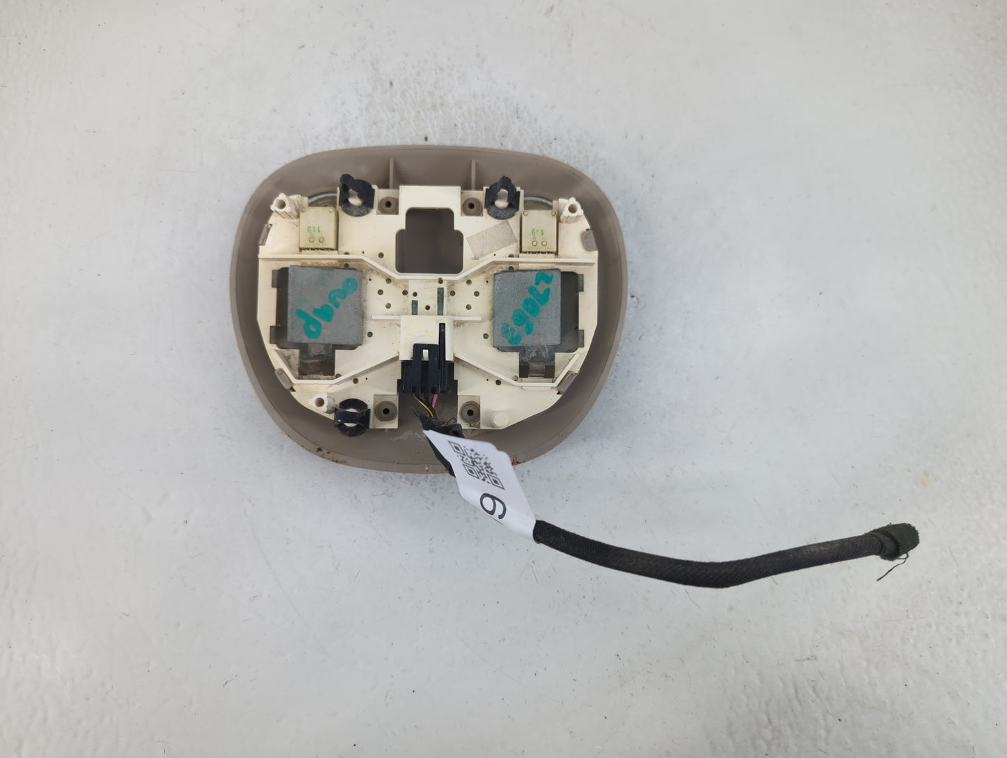 1999 Chrysler Voyager Overhead Roof Console - Oemusedautoparts1.com