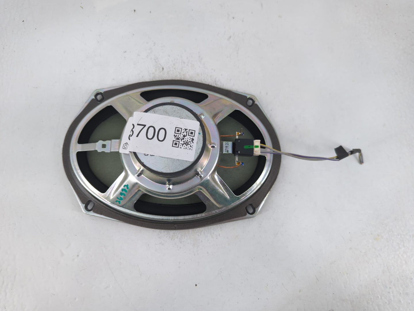 2008 Chrysler Town & Country Speaker/subwoofer - Oemusedautoparts1.com
