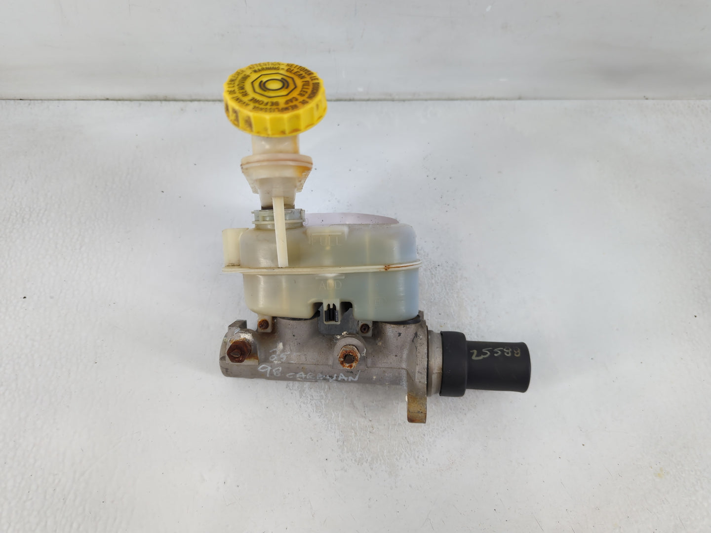 1996-2000 Dodge Caravan Brake Master Cylinder - Oemusedautoparts1.com