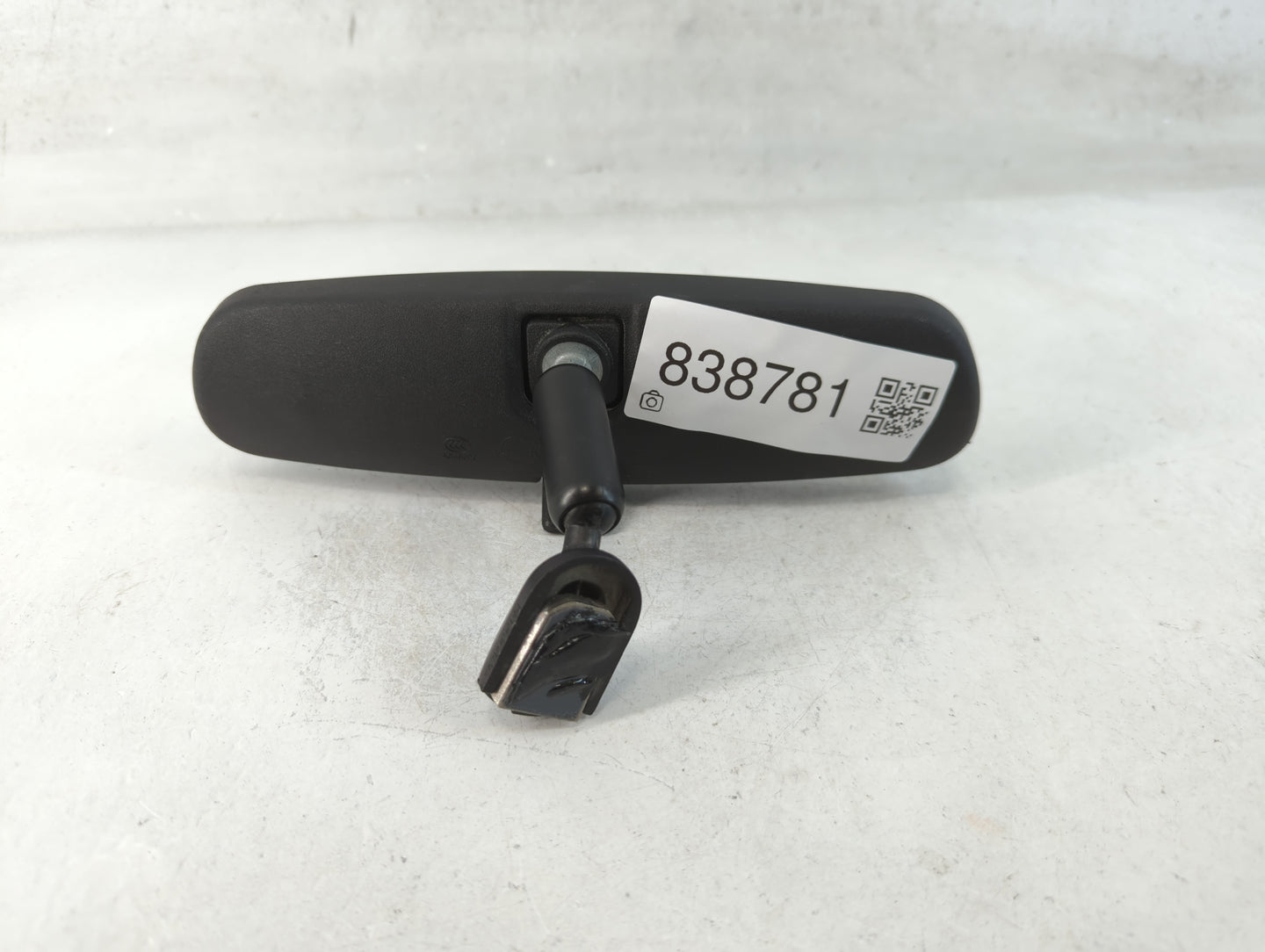 2018-2021 Nissan Kicks Interior Rear View Mirror Replacement OEM P/N:IE8011681 Fits OEM Used Auto Parts - Oemusedautoparts1.com