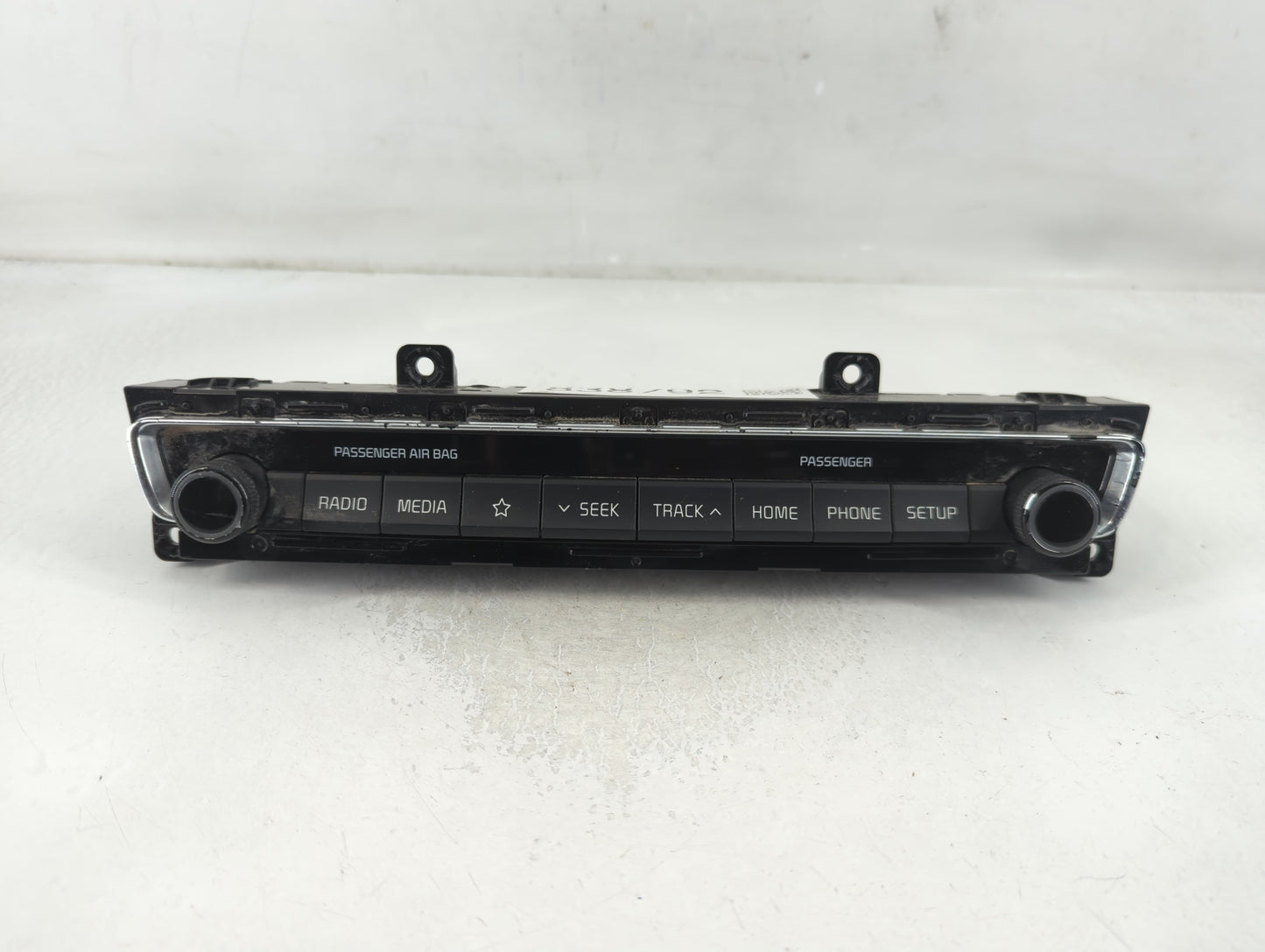 2019-2020 Kia Optima Radio AM FM Cd Player Receiver Replacement P/N:96540D5GA0 Fits Fits 2019 2020 OEM Used Auto Parts - Oemusedautoparts1.com