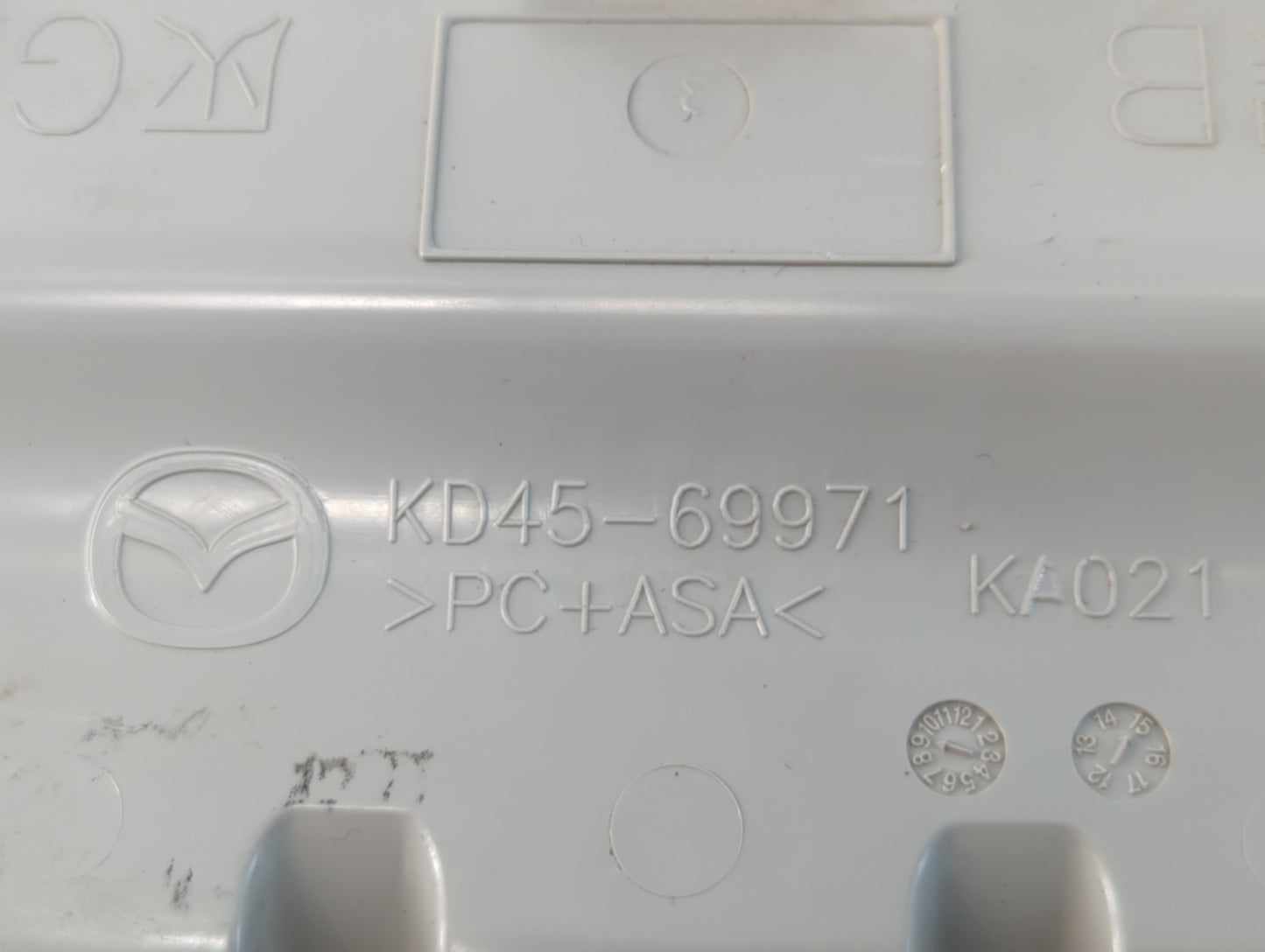 2016 Mazda 6 Overhead Roof Console - Oemusedautoparts1.com