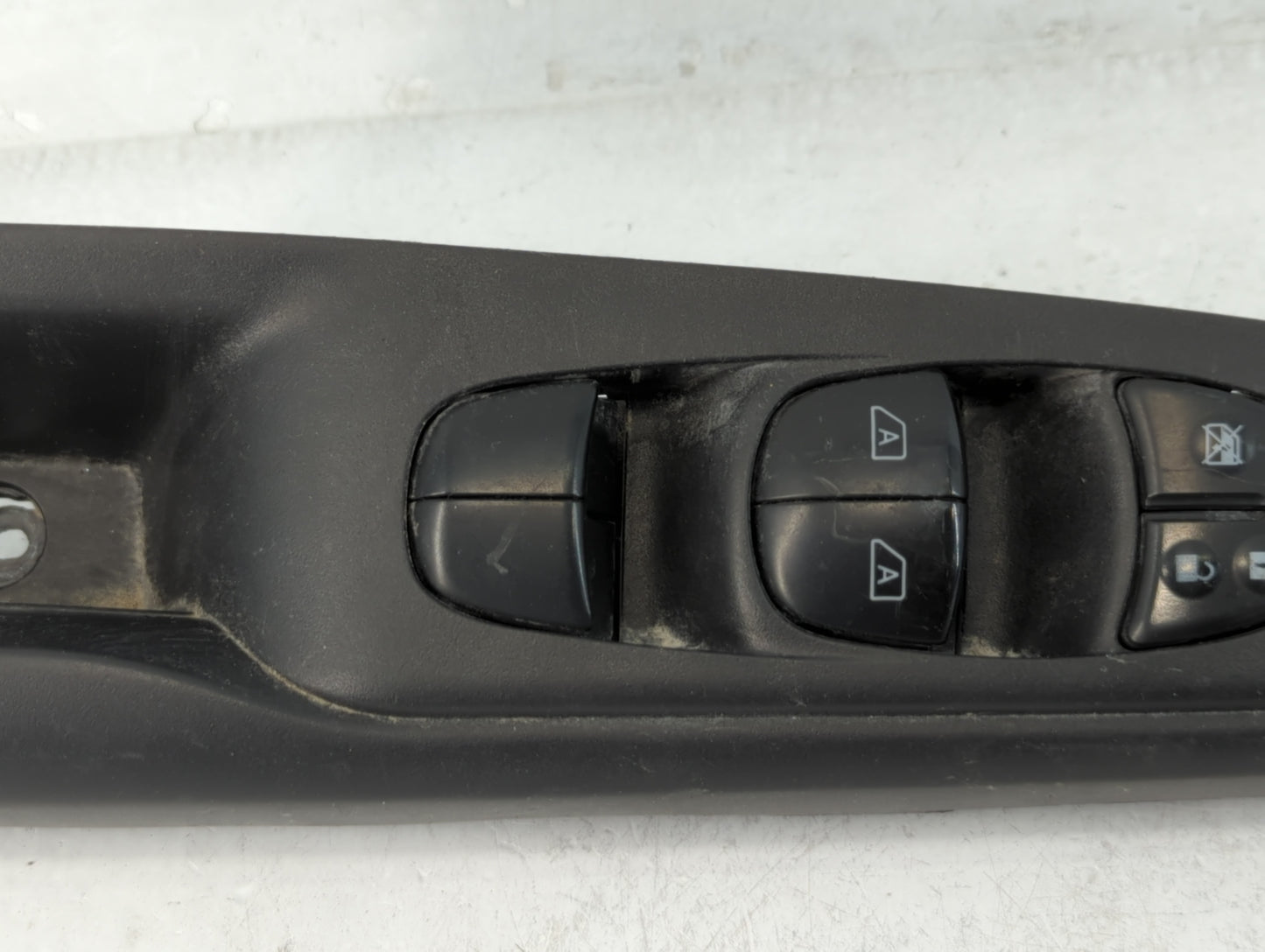 2006-2010 Bmw 650i Master Power Window Switch Replacement Driver Side Left P/N:25401 5RL0A Fits Fits 2006 2007 2008 2009 2010 OEM Used Auto Parts - Oemusedautoparts1.com