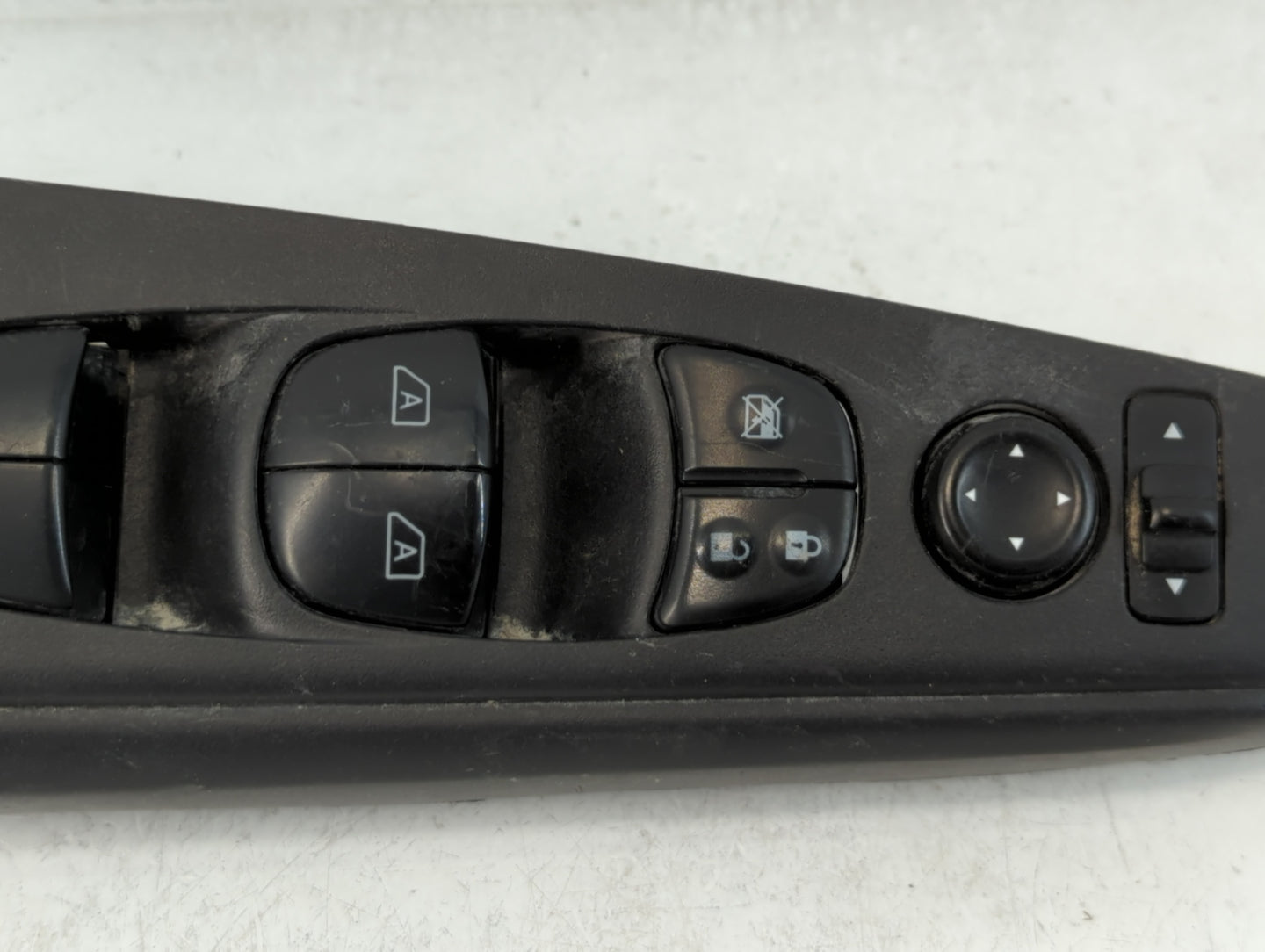 2006-2010 Bmw 650i Master Power Window Switch Replacement Driver Side Left P/N:25401 5RL0A Fits Fits 2006 2007 2008 2009 2010 OEM Used Auto Parts - Oemusedautoparts1.com