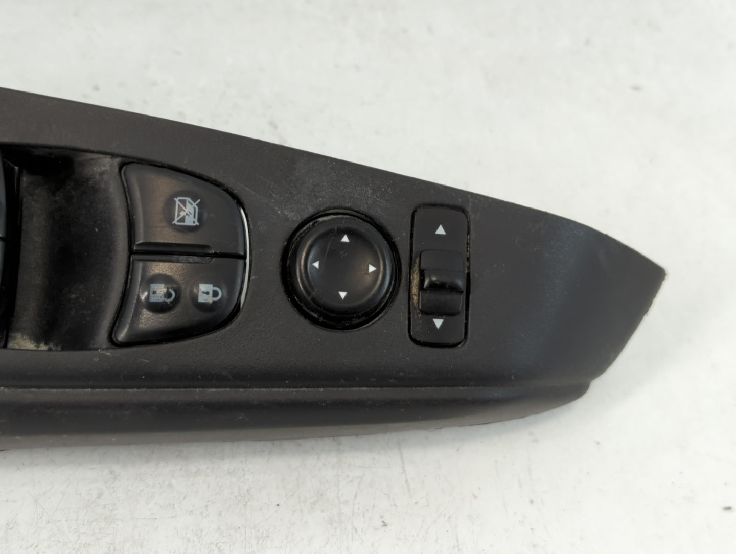 2006-2010 Bmw 650i Master Power Window Switch Replacement Driver Side Left P/N:25401 5RL0A Fits Fits 2006 2007 2008 2009 2010 OEM Used Auto Parts - Oemusedautoparts1.com