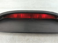 2000 Chrysler Concorde Third Brake Light Tail Light P/N:2-8-32044 2-9-37760 Fits OEM Used Auto Parts - Oemusedautoparts1.com