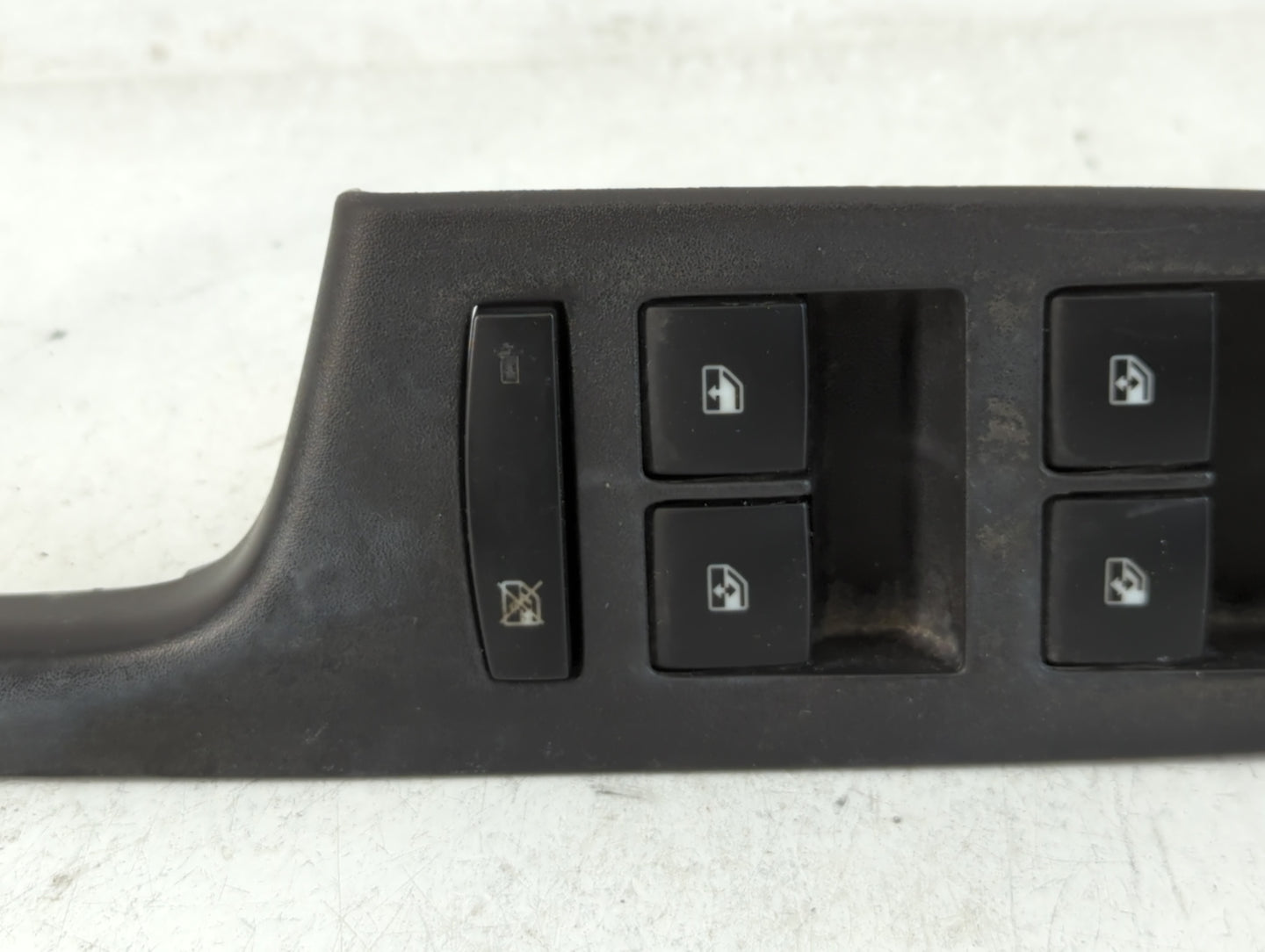 2010-2017 Chevrolet Equinox Master Power Window Switch Replacement Driver Side Left P/N:0144 321480 Fits OEM Used Auto Parts - Oemusedautoparts1.com
