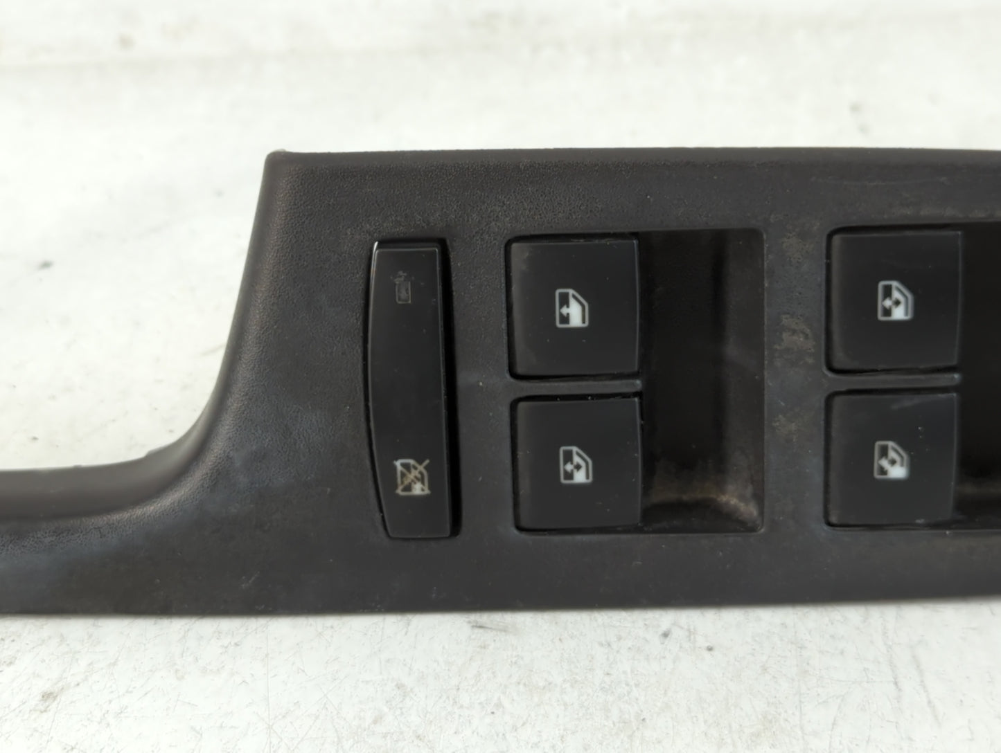 2010-2017 Chevrolet Equinox Master Power Window Switch Replacement Driver Side Left P/N:0144 321480 Fits OEM Used Auto Parts - Oemusedautoparts1.com