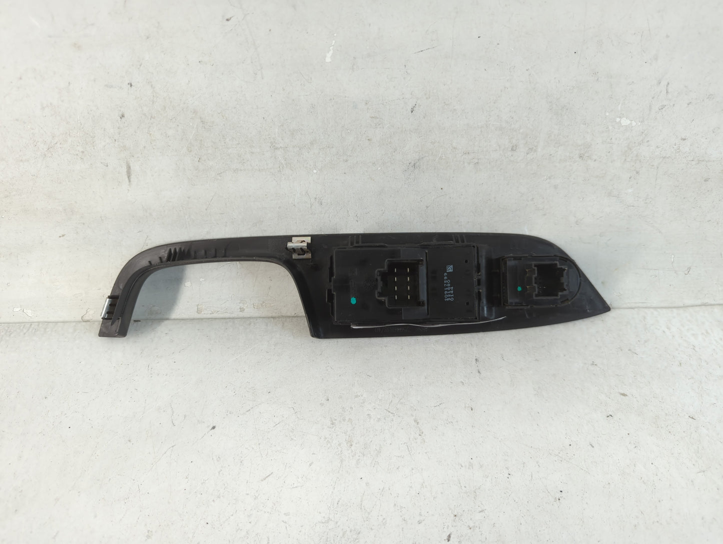 2010-2017 Chevrolet Equinox Master Power Window Switch Replacement Driver Side Left P/N:0144 321480 Fits OEM Used Auto Parts - Oemusedautoparts1.com
