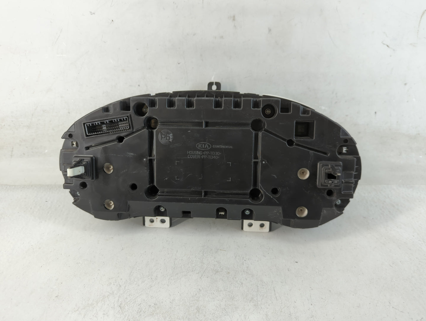 2019-2020 Kia Optima Instrument Cluster Speedometer Gauges P/N:94021-D5030 Fits Fits 2019 2020 OEM Used Auto Parts - Oemusedautoparts1.com