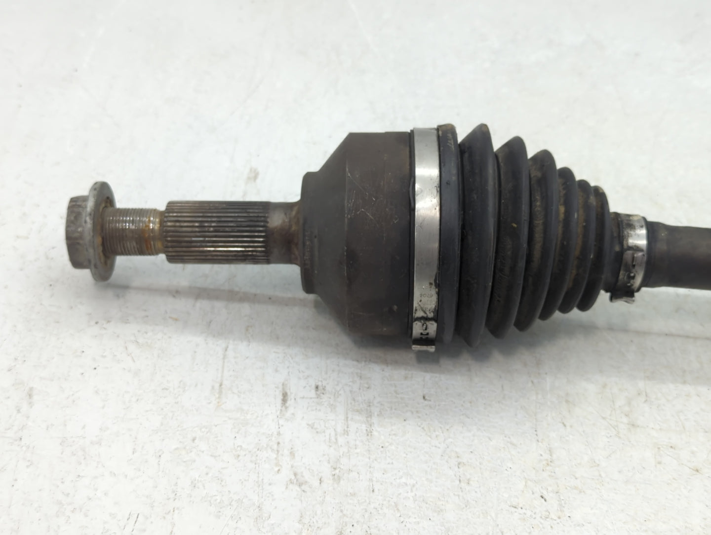 2010-2012 Ford Flex Axle Shaft Front Driver Cv C/v - Oemusedautoparts1.com