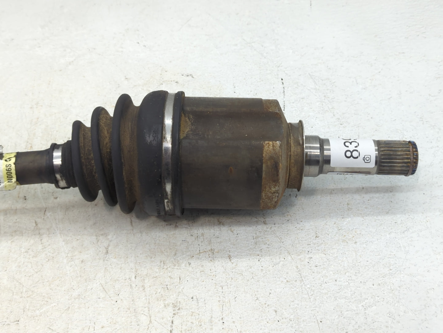 2010-2012 Ford Flex Axle Shaft Front Driver Cv C/v - Oemusedautoparts1.com