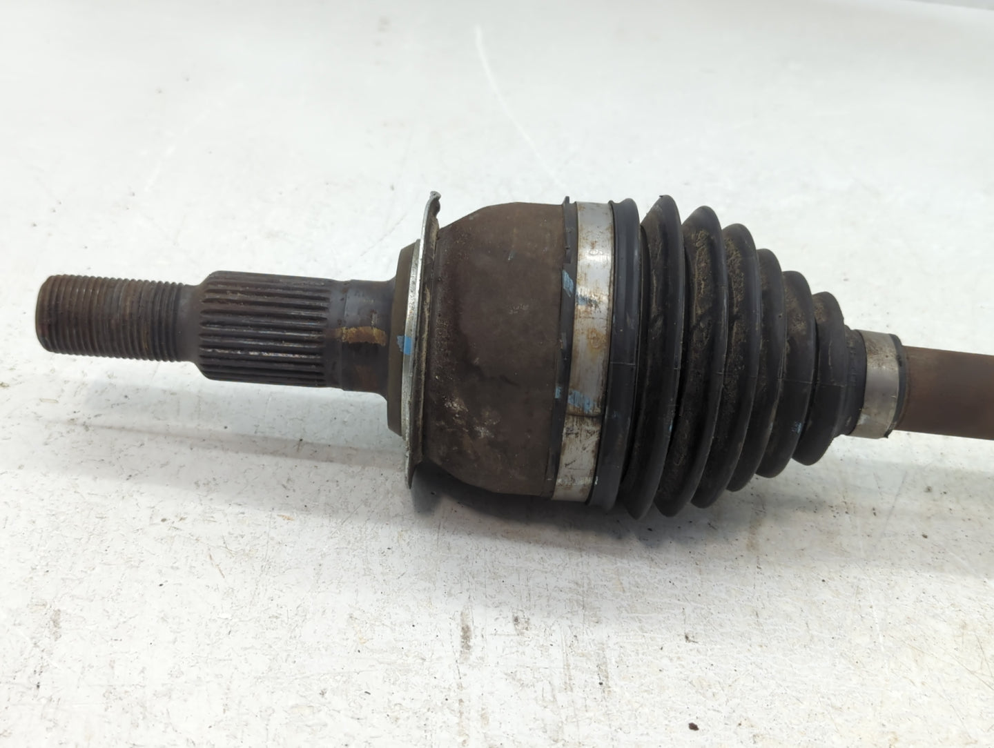 2010-2017 Gmc Terrain Axle Shaft Front Driver Cv C/v - Oemusedautoparts1.com