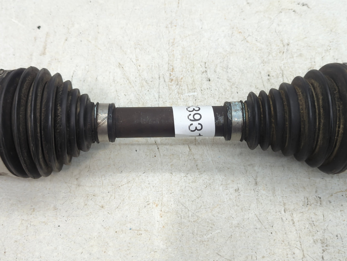 2008-2012 Chevrolet Malibu Axle Shaft Front Passenger Cv C/v - Oemusedautoparts1.com