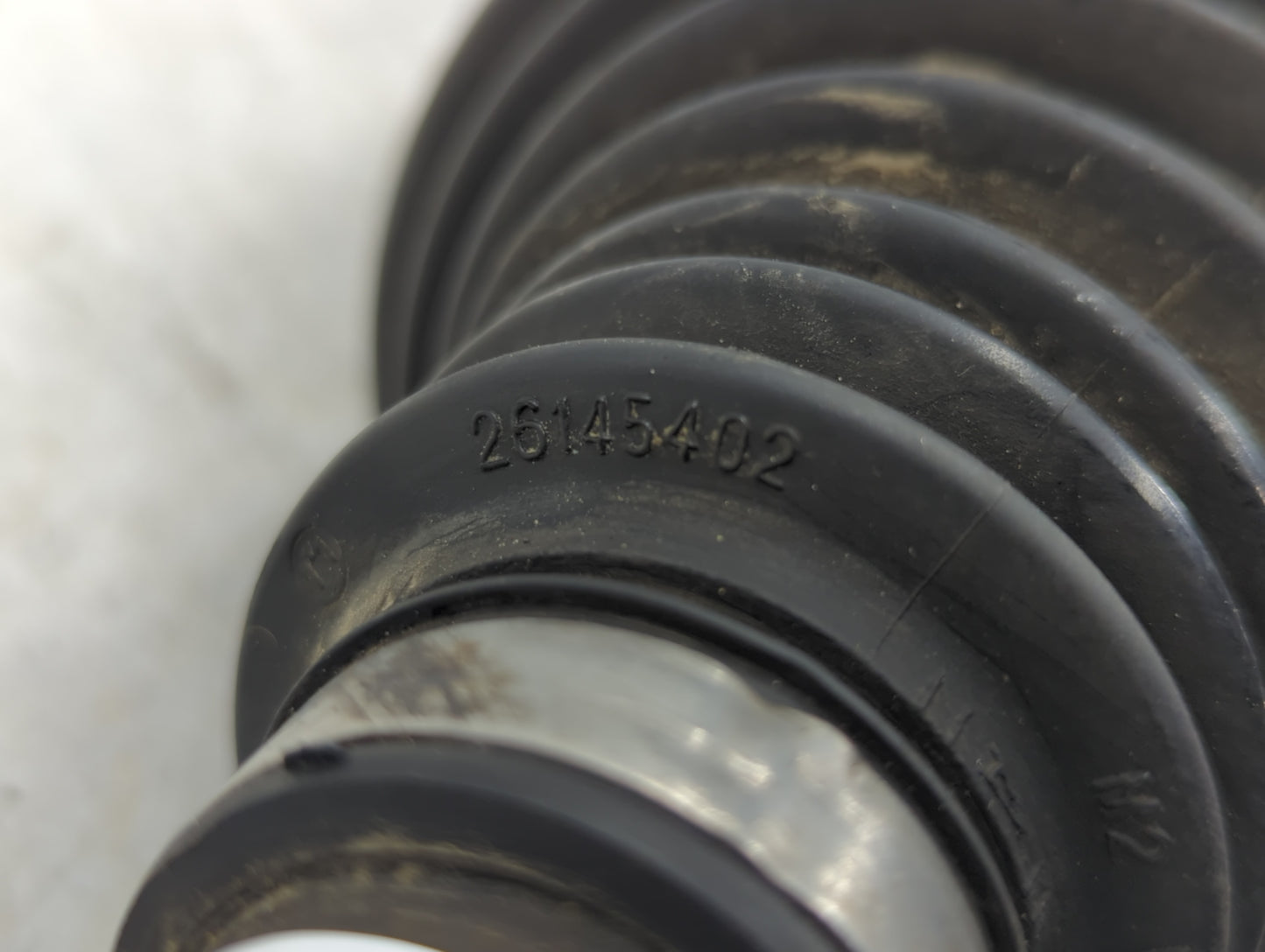 2008-2012 Chevrolet Malibu Axle Shaft Front Passenger Cv C/v - Oemusedautoparts1.com