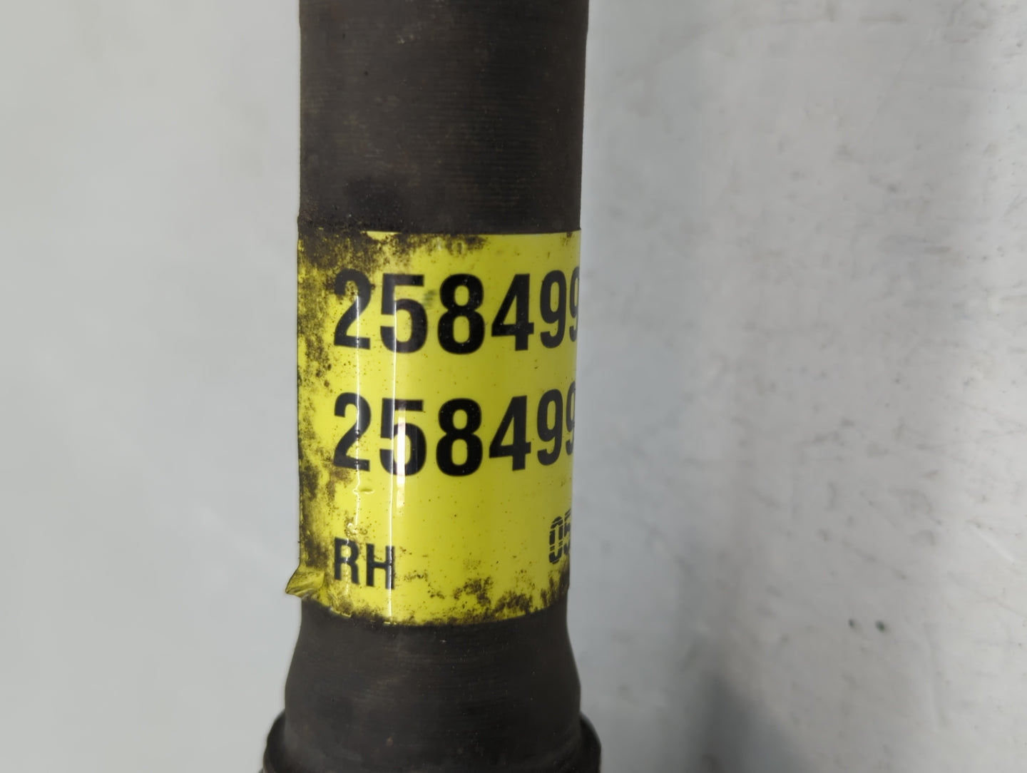 2007-2017 Gmc Acadia Axle Shaft Front Passenger Cv C/v - Oemusedautoparts1.com