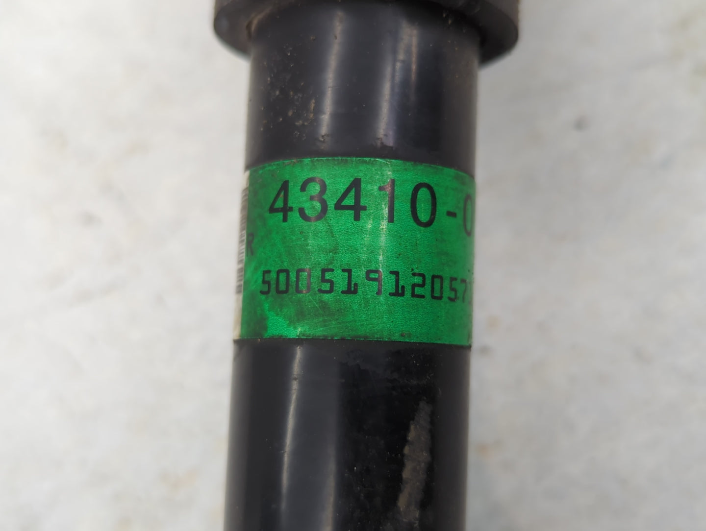 2009-2012 Toyota Highlander Axle Shaft Front Passenger Cv C/v - Oemusedautoparts1.com