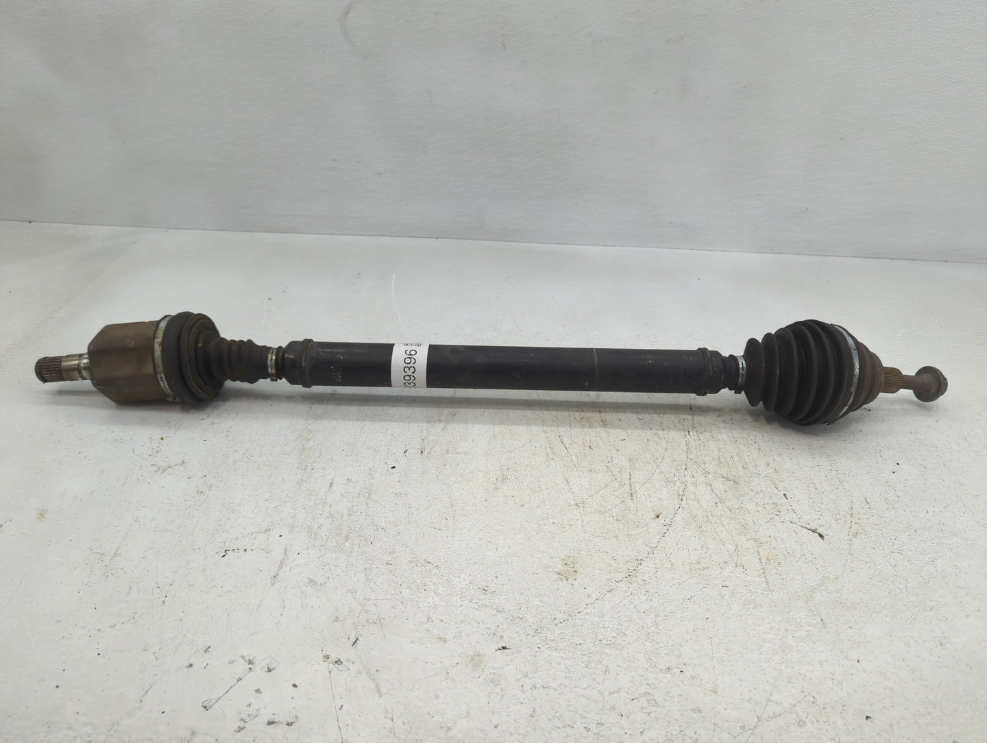 2006-2010 Volkswagen Passat Axle Shaft Front Passenger Cv C/v - Oemusedautoparts1.com